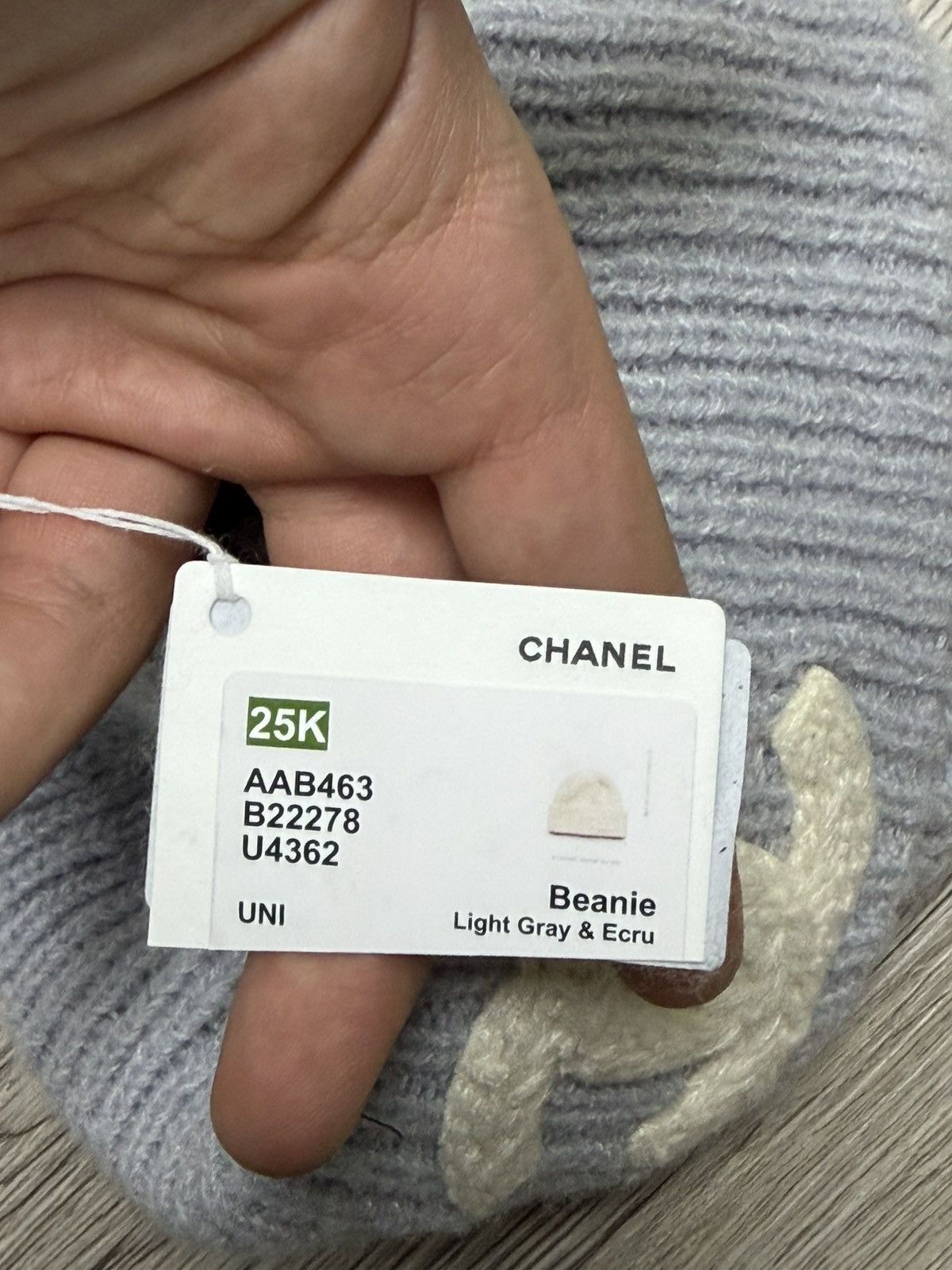 Chanel Chanel Ice Blue Cream Beanie Size ONE SIZE - 4 Thumbnail