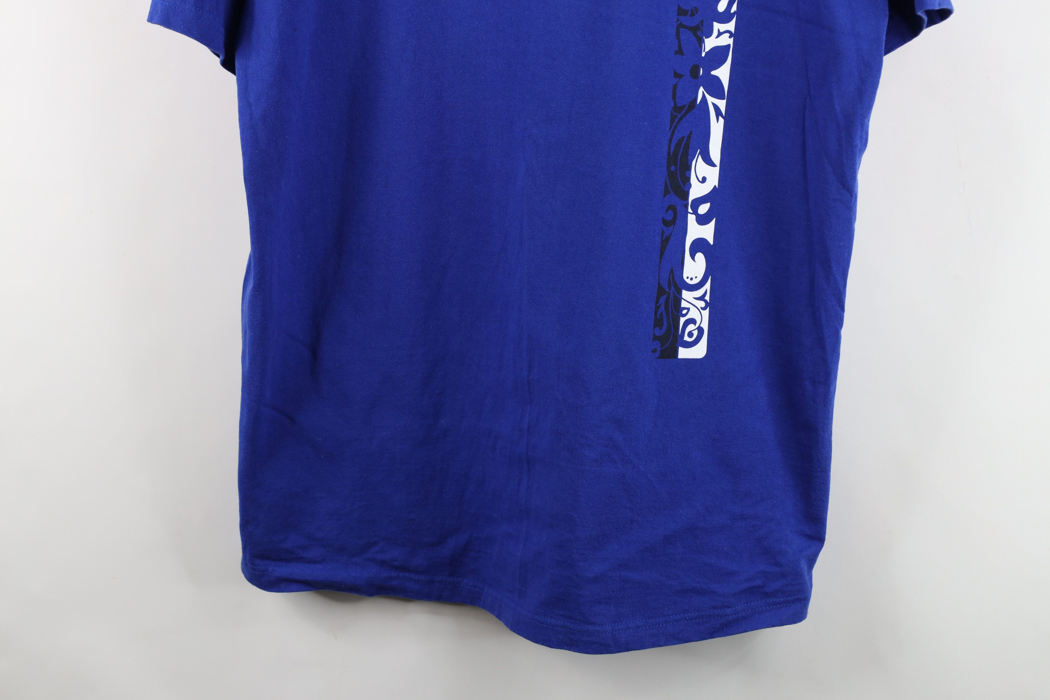 Reebok Vintage 90s Y2K Reebok Spell Out Tribal Flower T-Shirt Blue Size US L / EU 52-54 / 3 - 3 Thumbnail