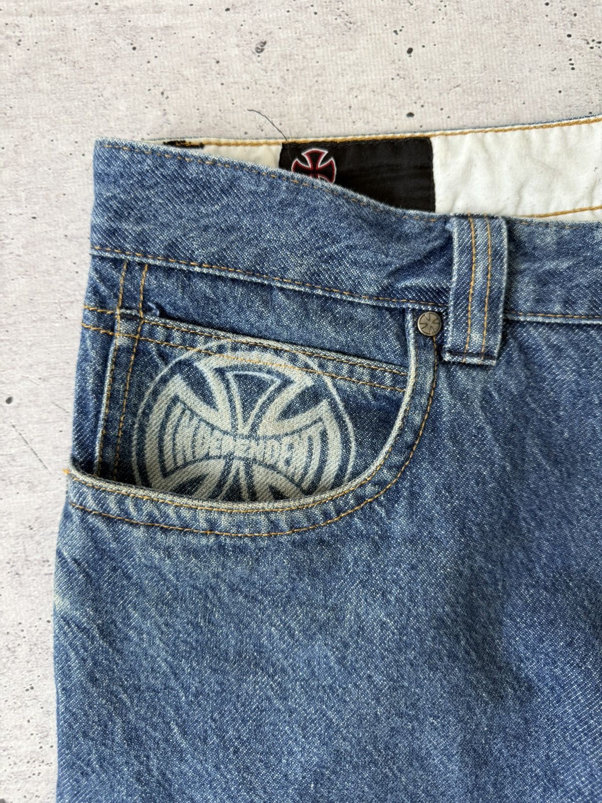 Independent Truck Co. Independent Truck Co Vintage Baggy Jeans Y2K Skate Pants Size US 34 / EU 50 - 13 Thumbnail