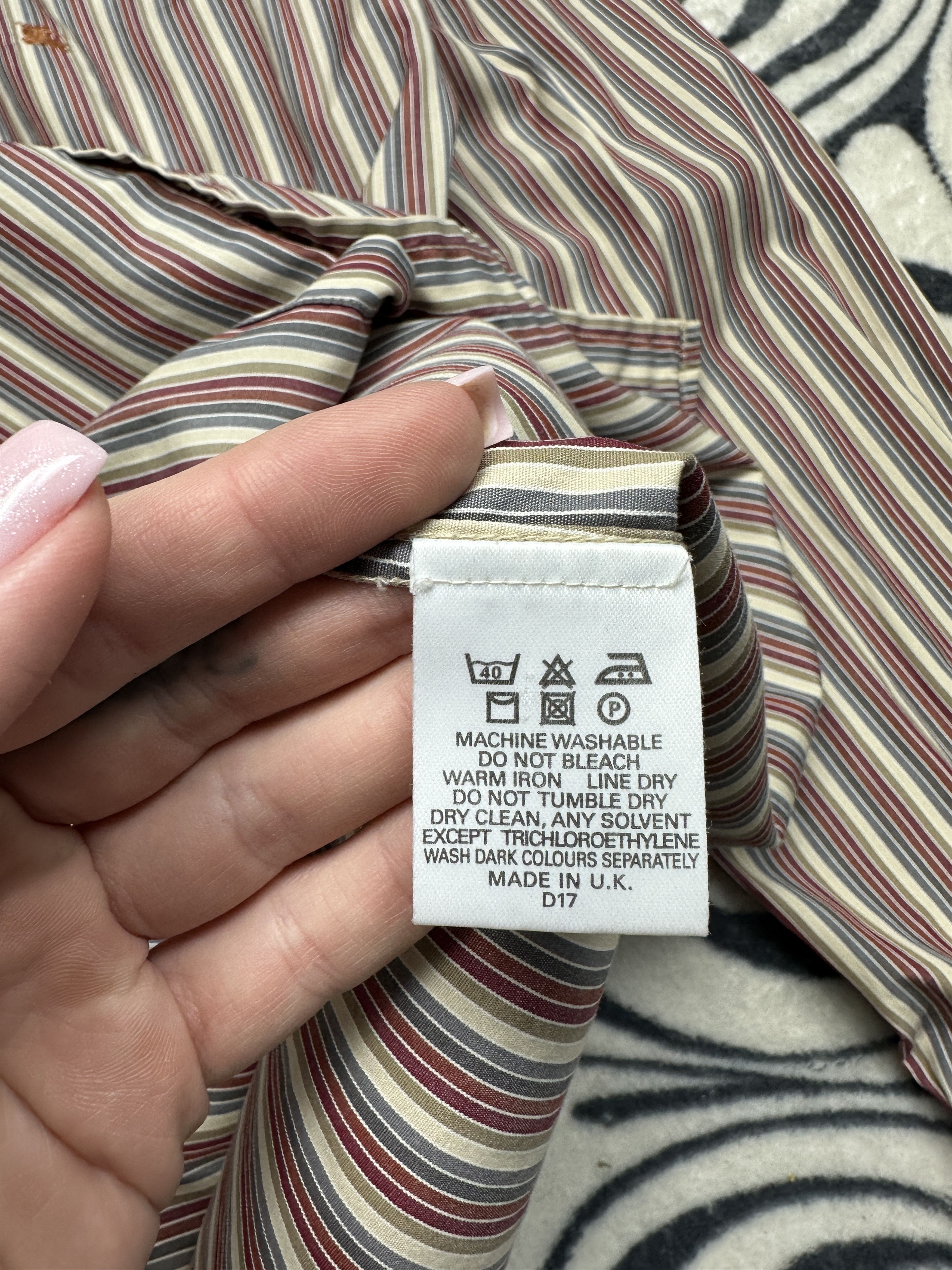 Burberry Burberry London Vintage Mens Long Sleeve Striped Shirt Size US XL / EU 56 / 4 - 5 Thumbnail