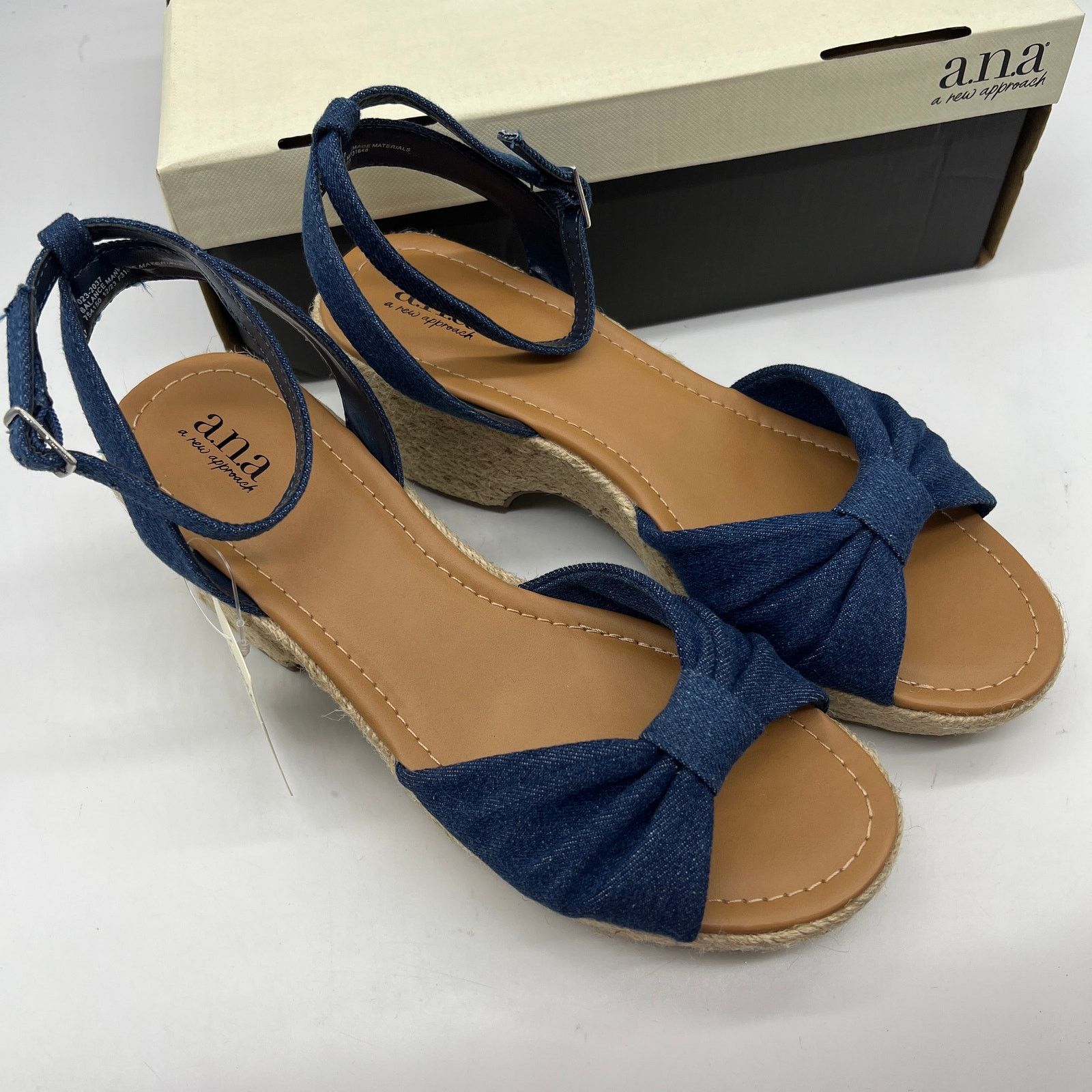 Other a.n.a Womens Dukes Heeled Sandals Denim Blue Size US 10 / IT 40 - 2 Thumbnail