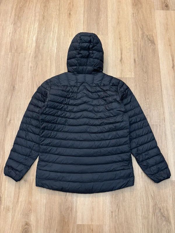 Helly Hansen Helly Hansen Verglas Hooded Down Insulator Puffer Gorpcore L Size US L / EU 52-54 / 3 - 2 Thumbnail