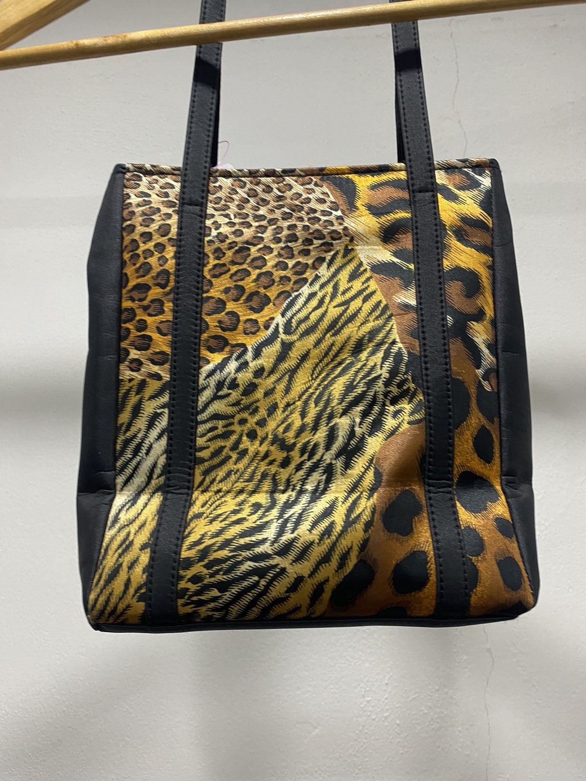 Hysteric Glamour × Japanese Brand × Le Grande Bleu (L.G.B.) Sick☠️ Hasi Hato Japan Malock Leopard Bags Punk Grunge Lgb Size ONE SIZE - 6 Thumbnail