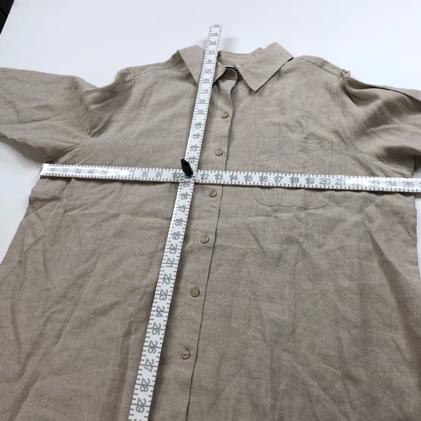 Vintage L.L. Bean Plus 1X Button Long Sleeve Shirt Linen Beige Tan MINT Ladies 1X Casual Solid Button-Up All Seasons Women's Shirt Size XL / US 12-14 / IT 48-50 - 3 Thumbnail