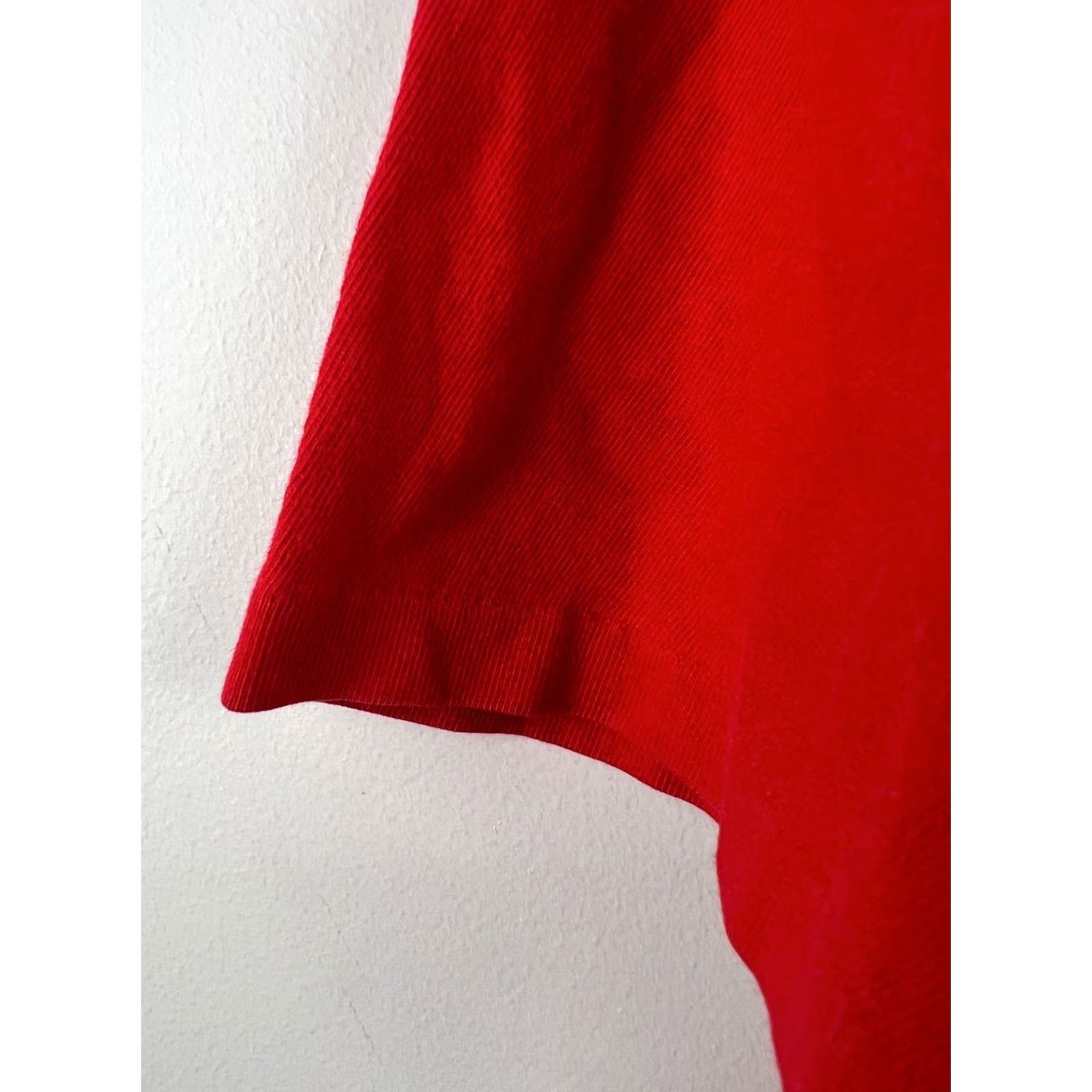 Guess VINTAGE GUESS T-Shirt Women’s M USA Made Red Short Sleeve Size M / US 6-8 / IT 42-44 - 5 Thumbnail