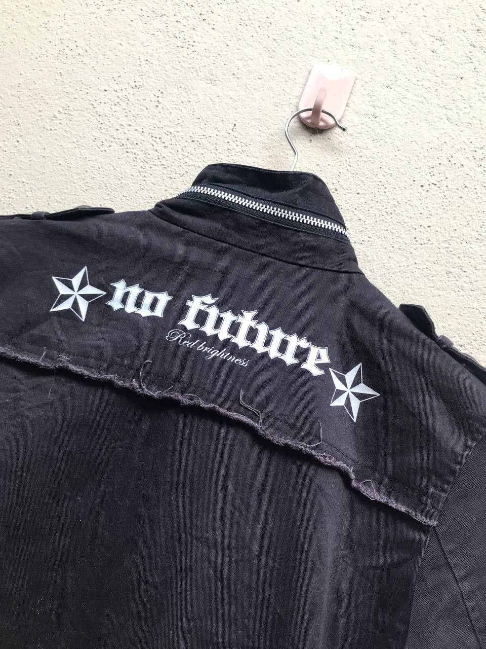No Future × Seditionaries No Future Seditionaries Size US M / EU 48-50 / 2 - 4 Thumbnail