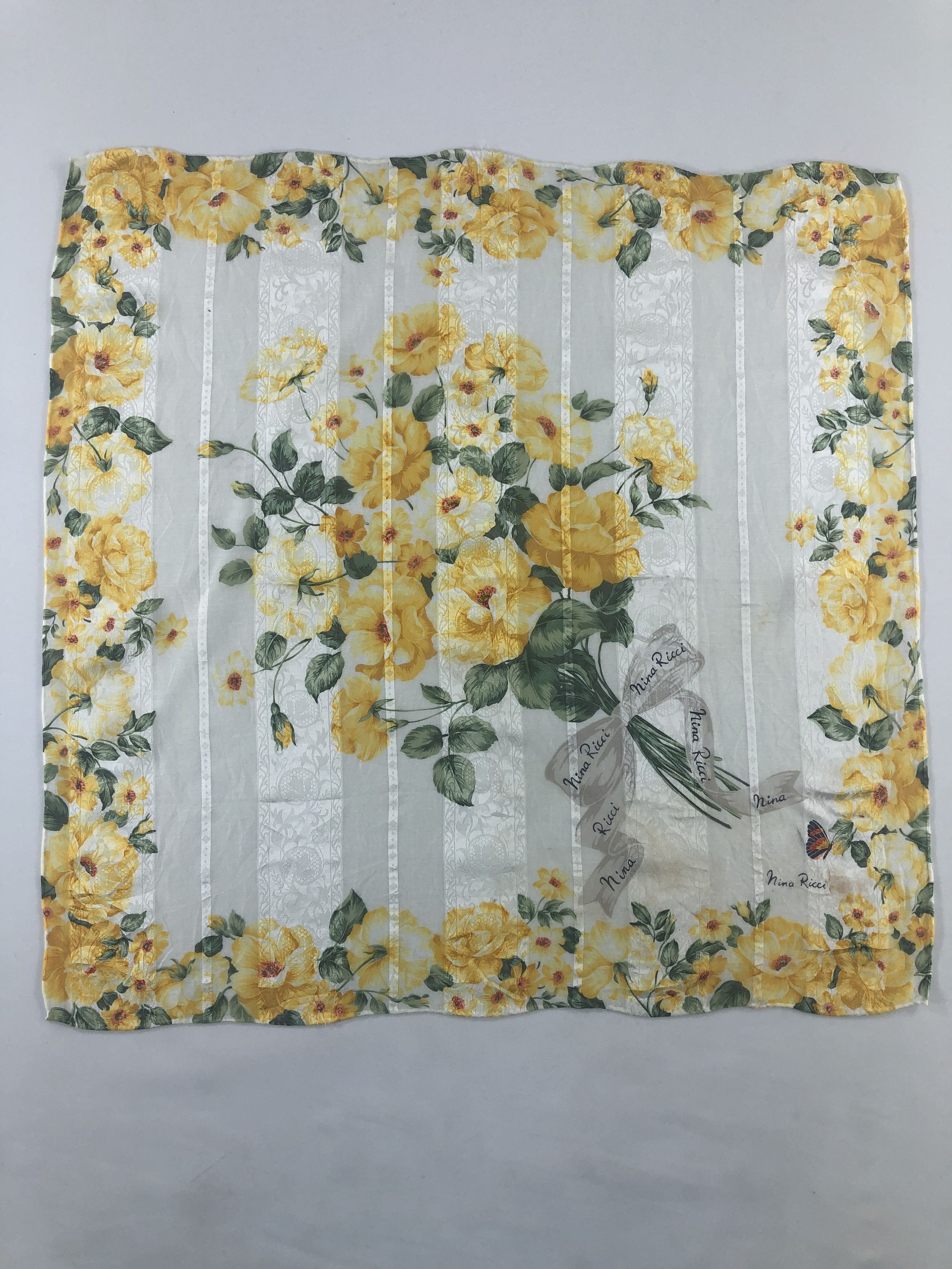 Nina Ricci × Vintage Nina Ricci Handkerchief / Bandana / Neckerchief / Headscarf Size ONE SIZE - 2 Thumbnail