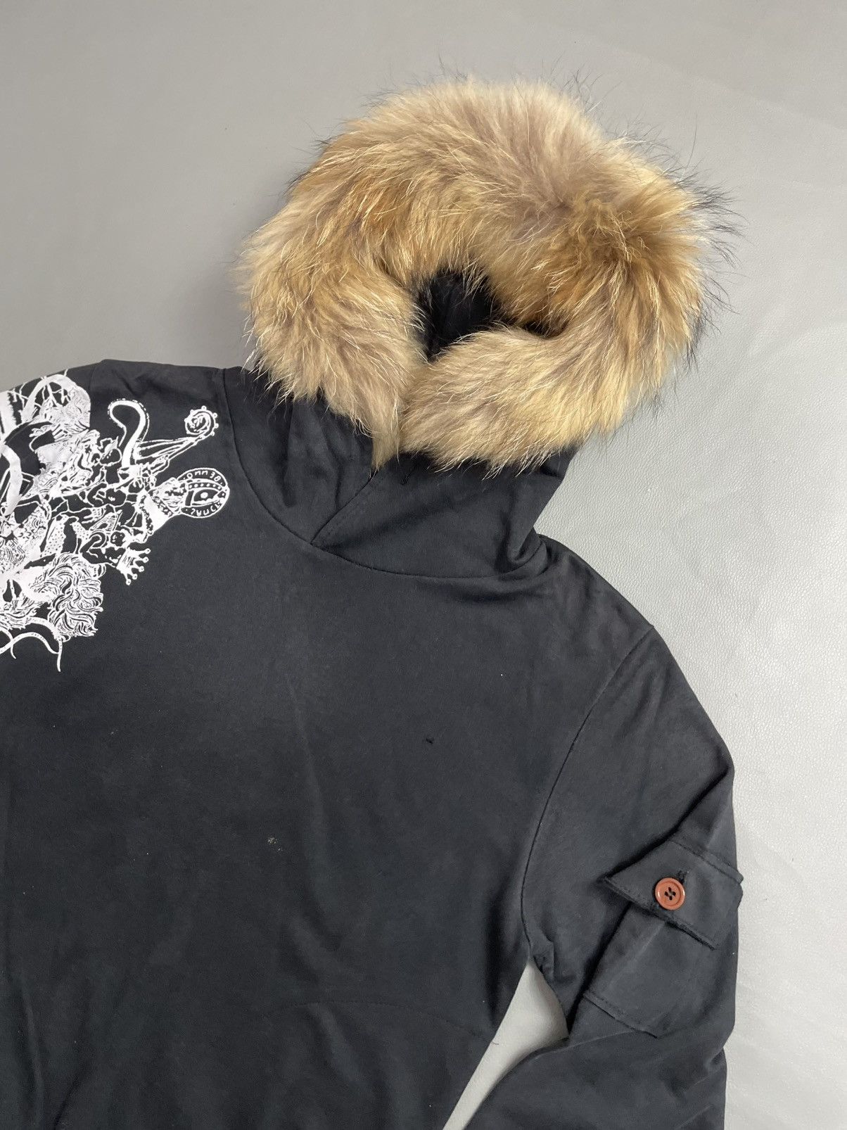Japanese Brand y2k Poem Style Japan Faux Fur Hoodie Size US M / EU 48-50 / 2 - 3 Thumbnail