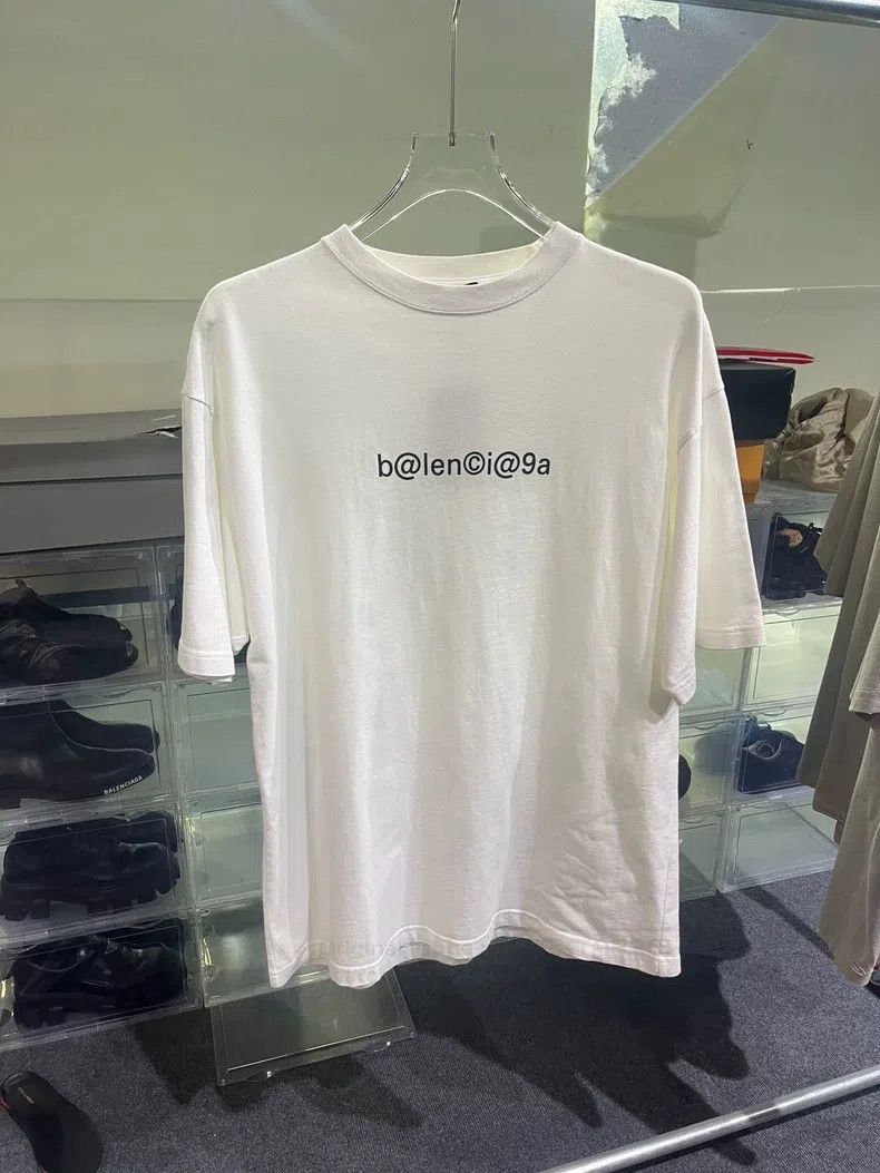 Balenciaga Balenciaga Mail Logo Printed White Short Sleeve T-Shirt Size US S / EU 44-46 / 1 - 1 Thumbnail