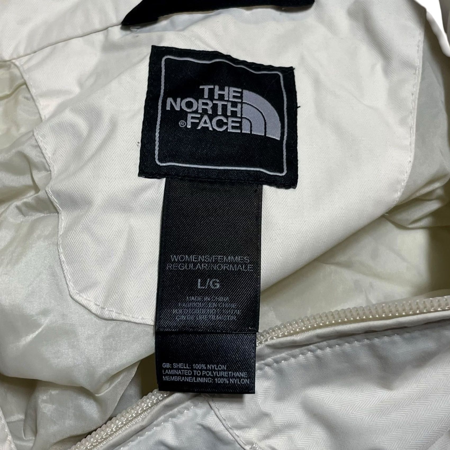 The North Face VINTAGE The North Face Hyvent White Hooded Belted Raincoat Jacket Trench Coat Sz Lg Size L / US 10 / IT 46 - 5 Thumbnail