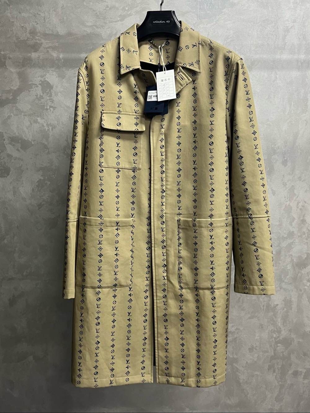 Louis Vuitton Louis Vuitton Monogram Cotton Long Coat Size M Size US M / EU 48-50 / 2 - 1 Thumbnail