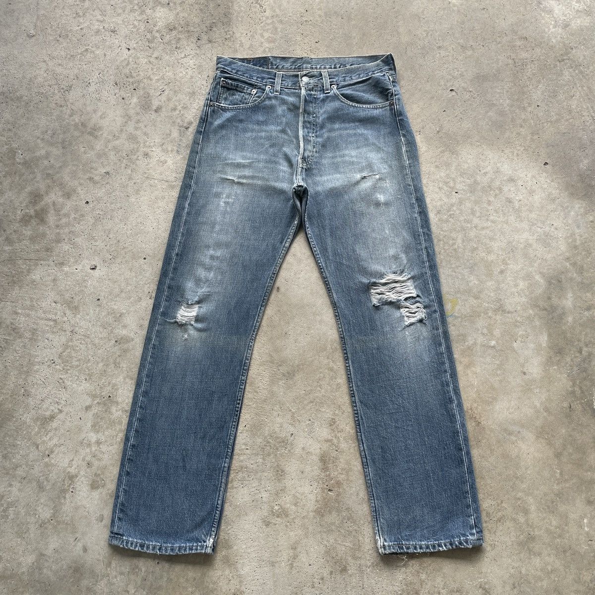 Levi's Vintage Levi’s 501 Faded Distressed Jeans Pants Denim W32 Size US 32 / EU 48 - 1 Thumbnail