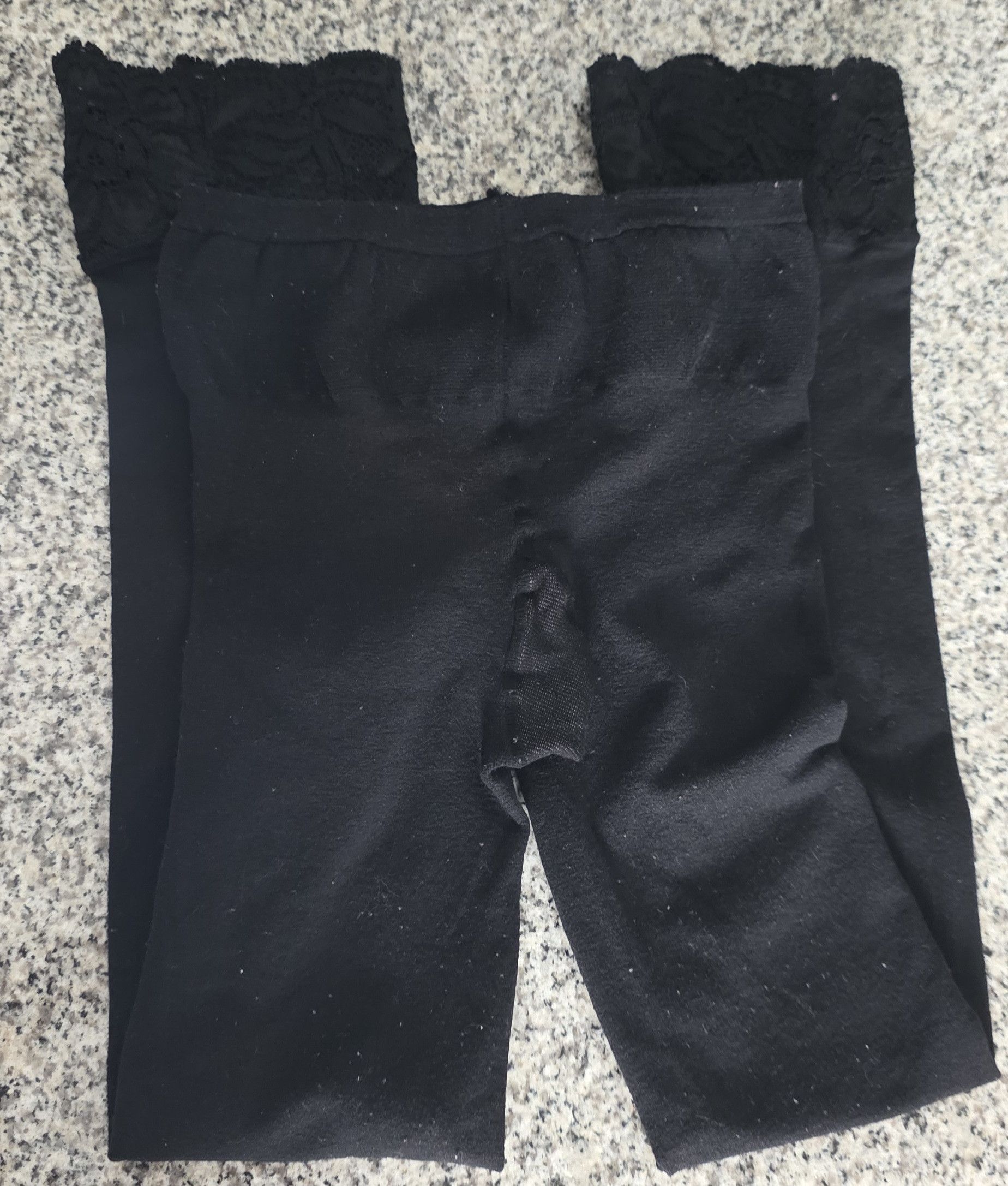 Vera Wang Simply Vera Vera Wang Black Footless Lace Tights Size 1 Size 26" / US 2 / IT 38 - 6 Thumbnail