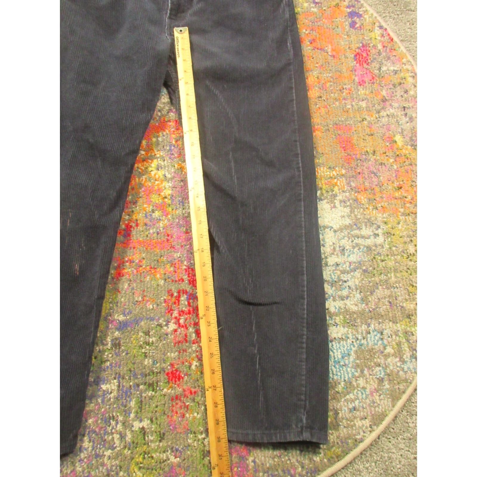 Levi's Levi's Corduroy Pants Mens 31x30 Black Cotton Straight Leg Mid Bleach Stain Size US 31 - 7 Thumbnail