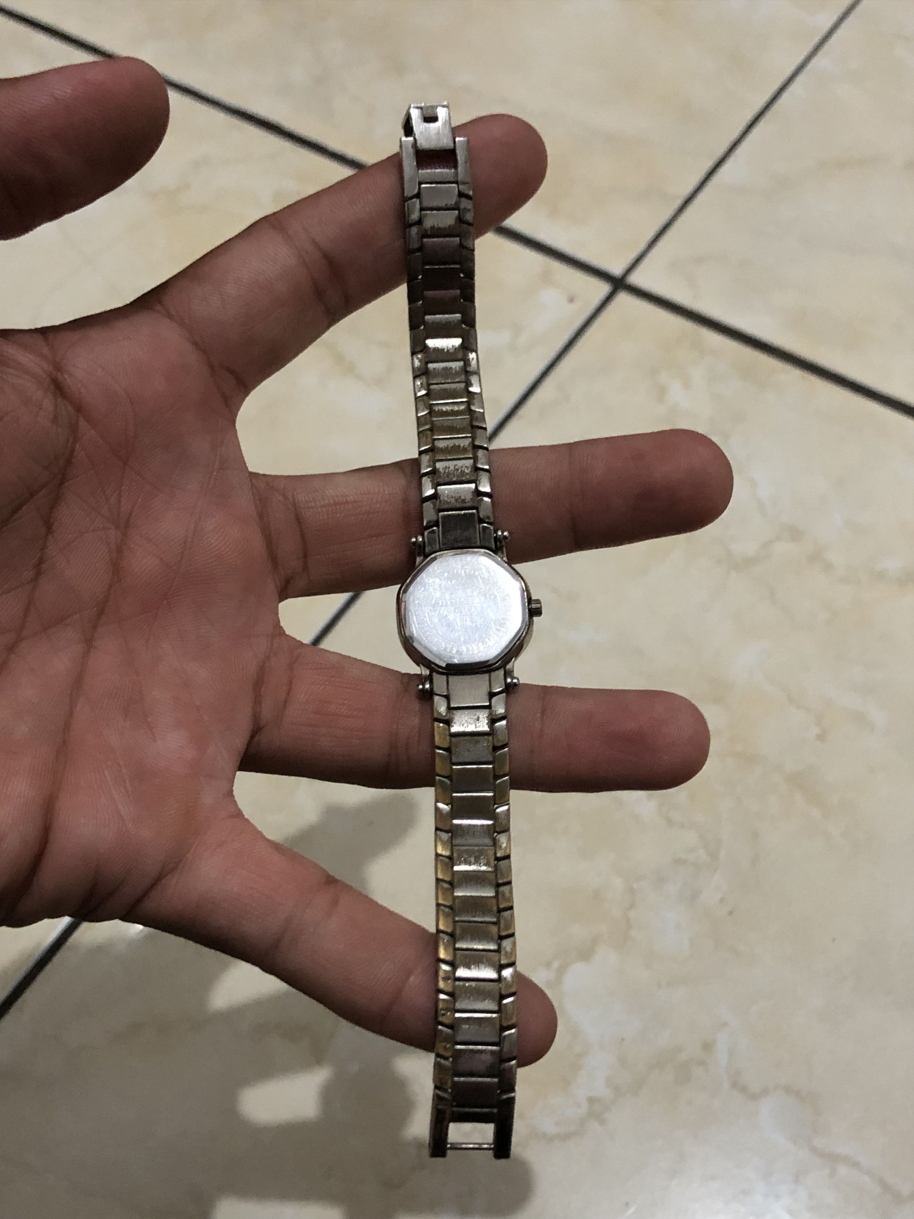 Givenchy Vintage 90s Life Givenchy Octagon Case Watch Size ONE SIZE - 9 Thumbnail
