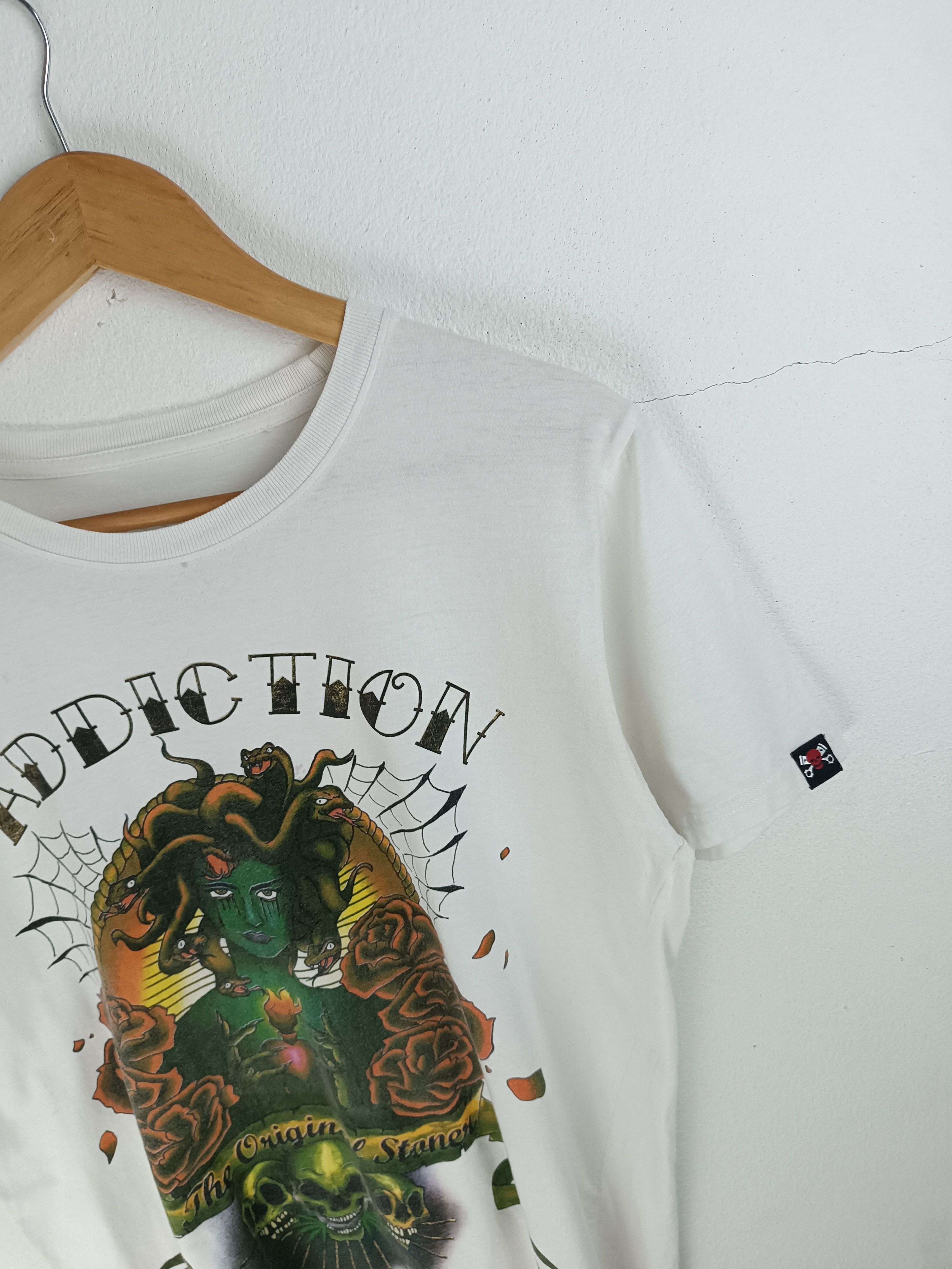 Other VINTAGE Y2K ADDICTION THE ORIGINAL STONER 420 ED HARDY TEE Size US M / EU 48-50 / 2 - 7 Thumbnail