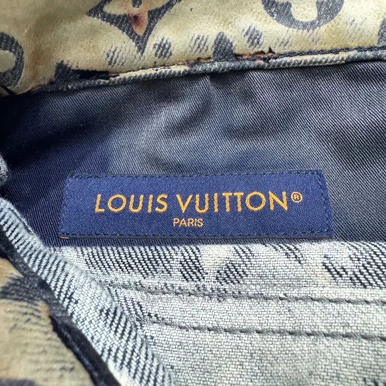 Louis Vuitton louis vuitton fire Cloud jeans. Size US 30 / EU 46 - 5 Thumbnail