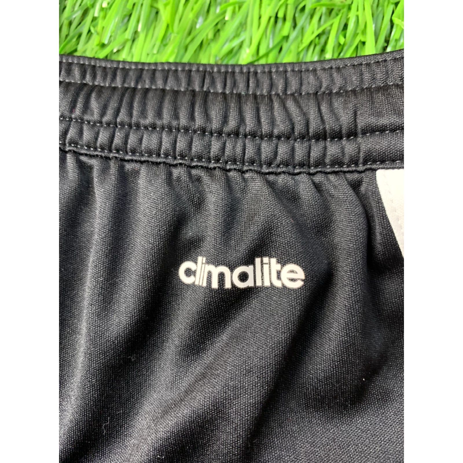 Adidas ADIDAS Nova PERFORMANCE Climalite 2017 ORIGINAL MEN Football Shorts S Small Black and White Football 2017 Mens Size US 29 - 7 Thumbnail