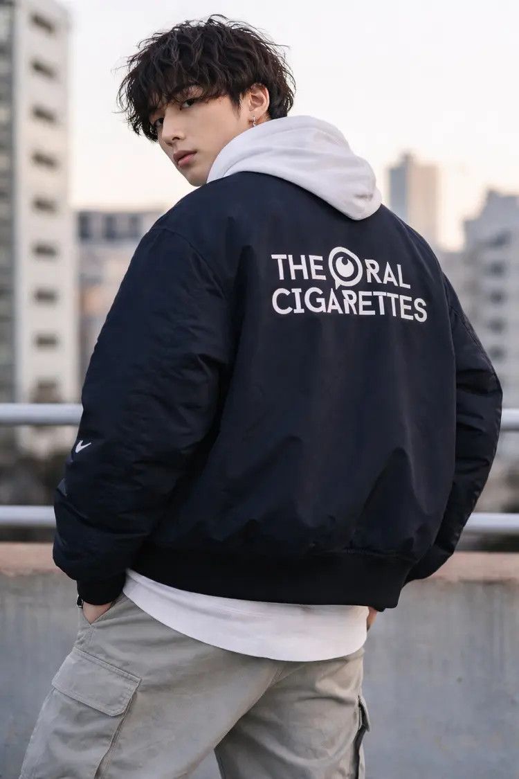 Japanese Brand THE ORAL CIGARETTES MA-1 Jacket Black Japan Rock Banc Size US L / EU 52-54 / 3 - 1 Thumbnail
