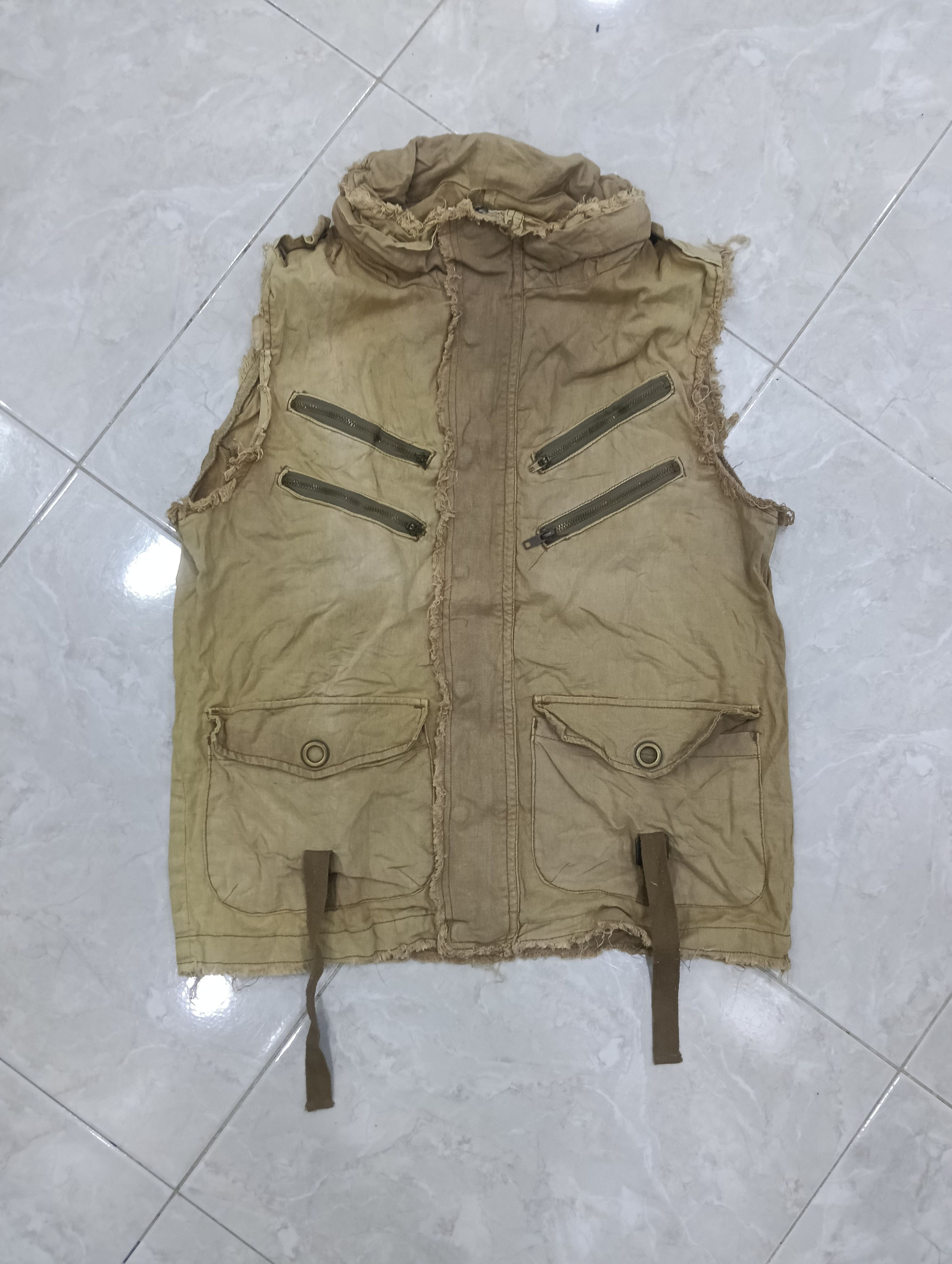 Punk and Yo Clonedevgru Japan Punk/Gothic Sleeveless Jacket Size US L / EU 52-54 / 3 - 2 Thumbnail