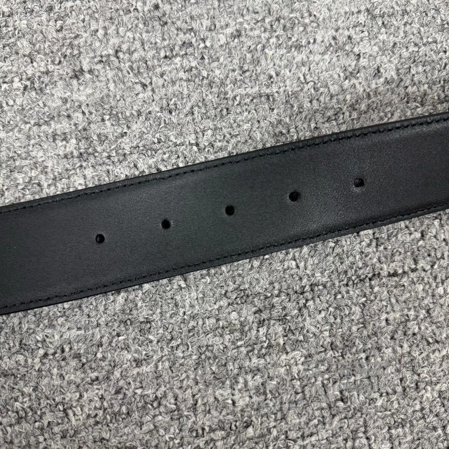 Gucci Guicci Dual-G silver buckle leather belt| Size ONE SIZE - 6 Thumbnail