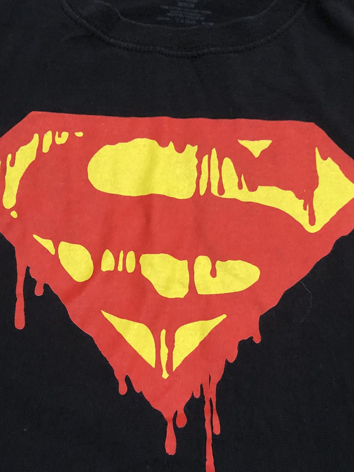 DC Comics × Vintage 2007 Death of Superman logo Tee Size US M / EU 48-50 / 2 - 2 Thumbnail