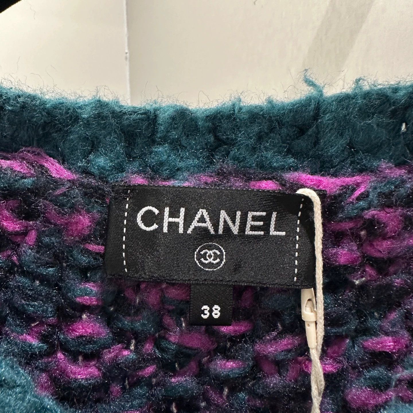 Chanel Chanel may804 23B Colorblocked 4-Pocket Silk Knit Cardy 38 Size S / US 4 / IT 40 - 3 Thumbnail