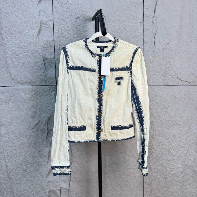 Louis Vuitton Louis Vuitton Patchwork tie-dyed denim jacket Size XS / US 0-2 / IT 36-38 - 1 Thumbnail