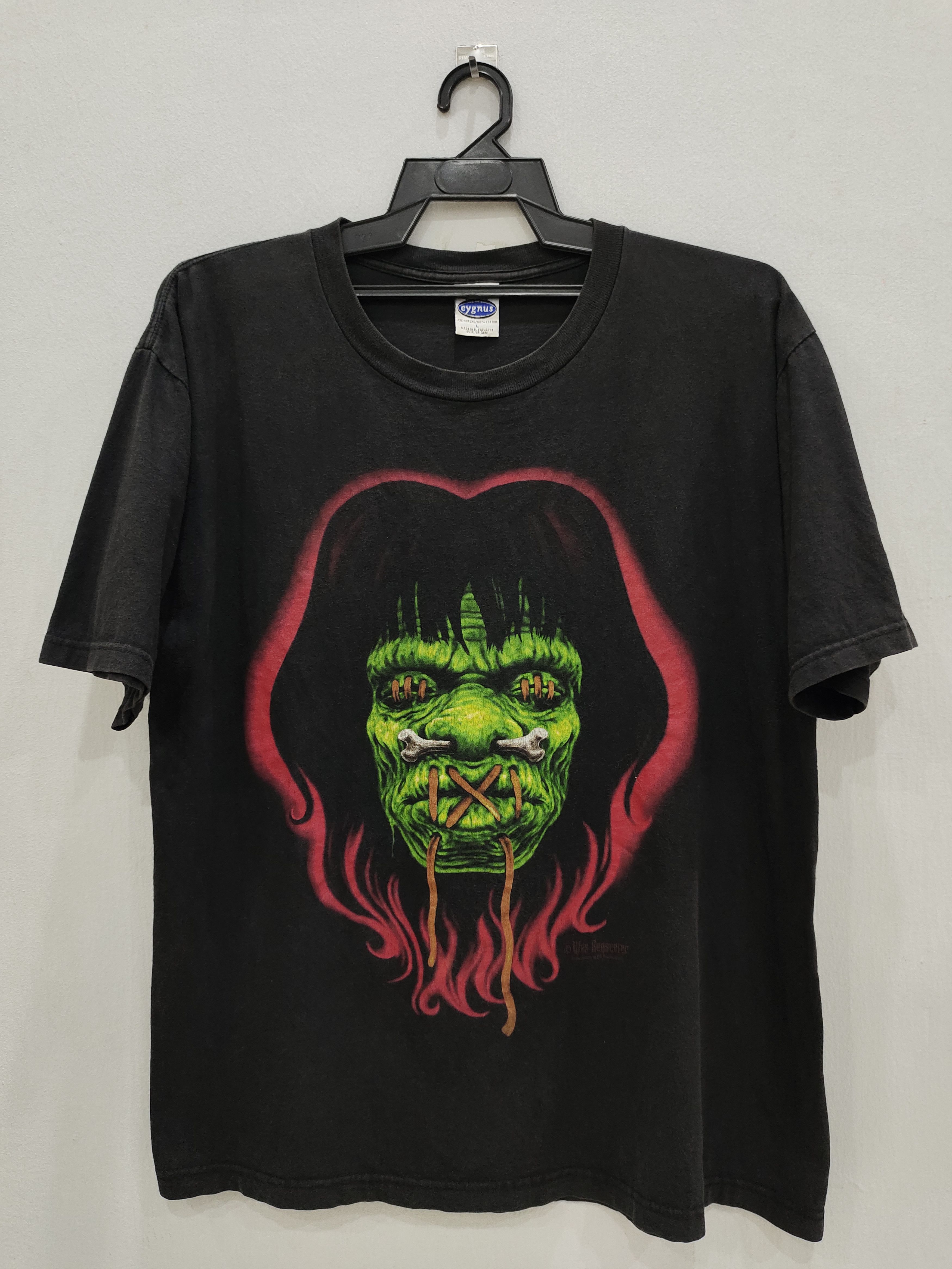 Vintage Wes Benscoter Art Tee