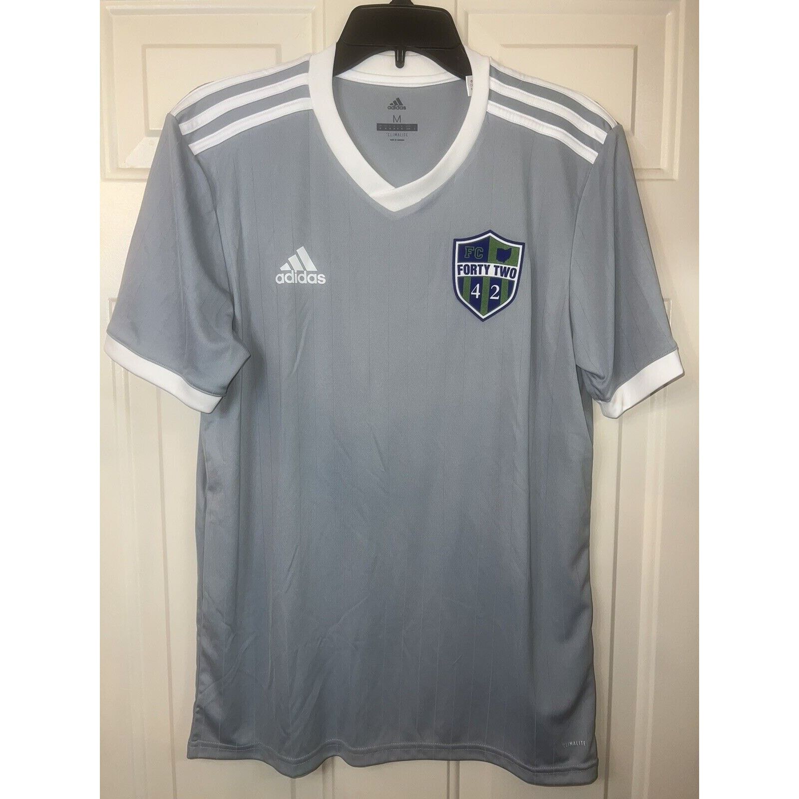 Adidas Adidas Soccer Jersey Gray Stripped Forty Two 42 Mens Medium Size US M / EU 48-50 / 2 - 1 Thumbnail