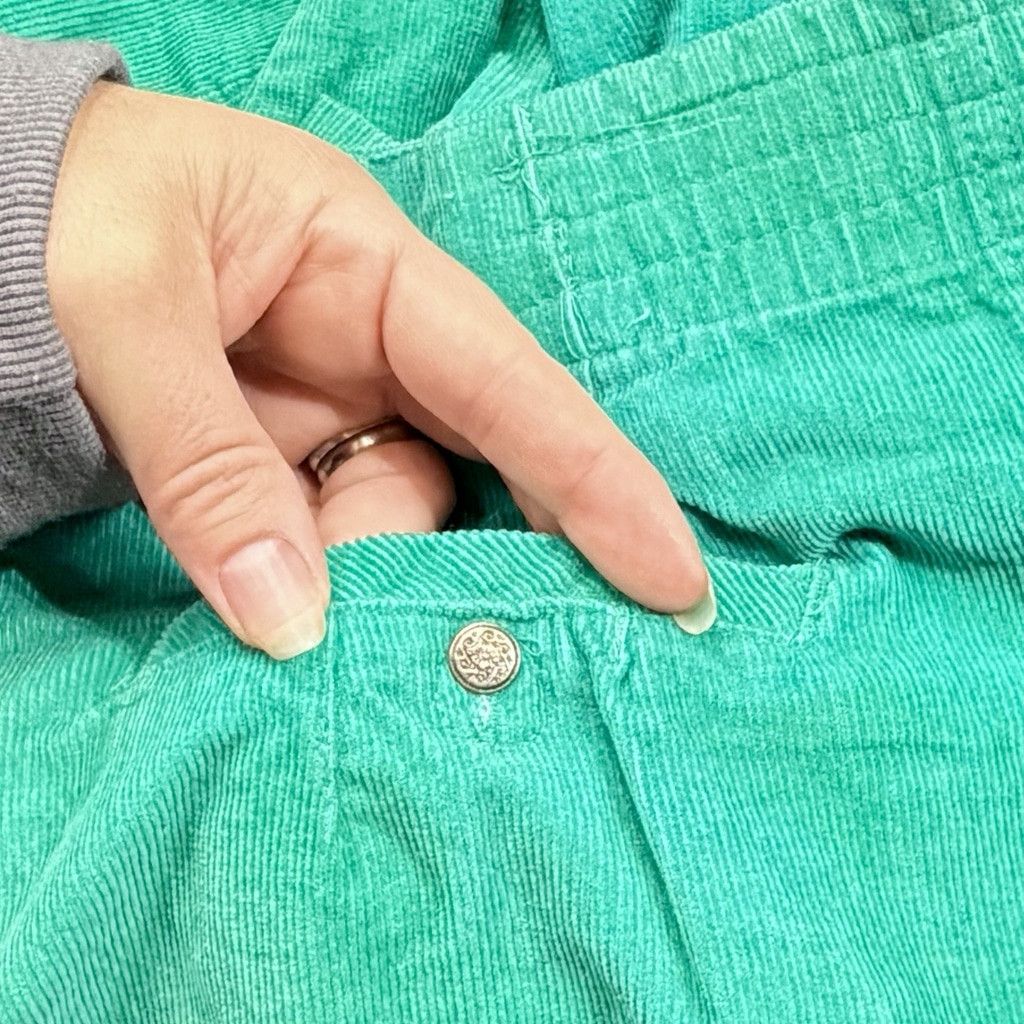 Vintage VTG 70s 80s SMALL MEDIUM Corduroy High Rise Tapered Wide Leg Size 30" / US 8 / IT 44 - 10 Thumbnail