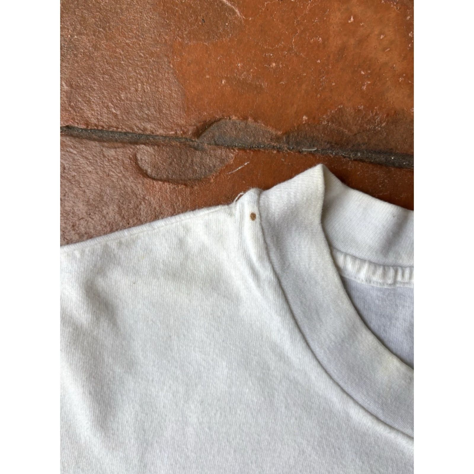 Hanes VINTAGE Hard Rock Cafe Toronto Sky Dome T-Shirt XL Men White Cotton 80s Logo Crew Neck Short Sleeve Hanes USA Size US XL / EU 56 / 4 - 4 Thumbnail