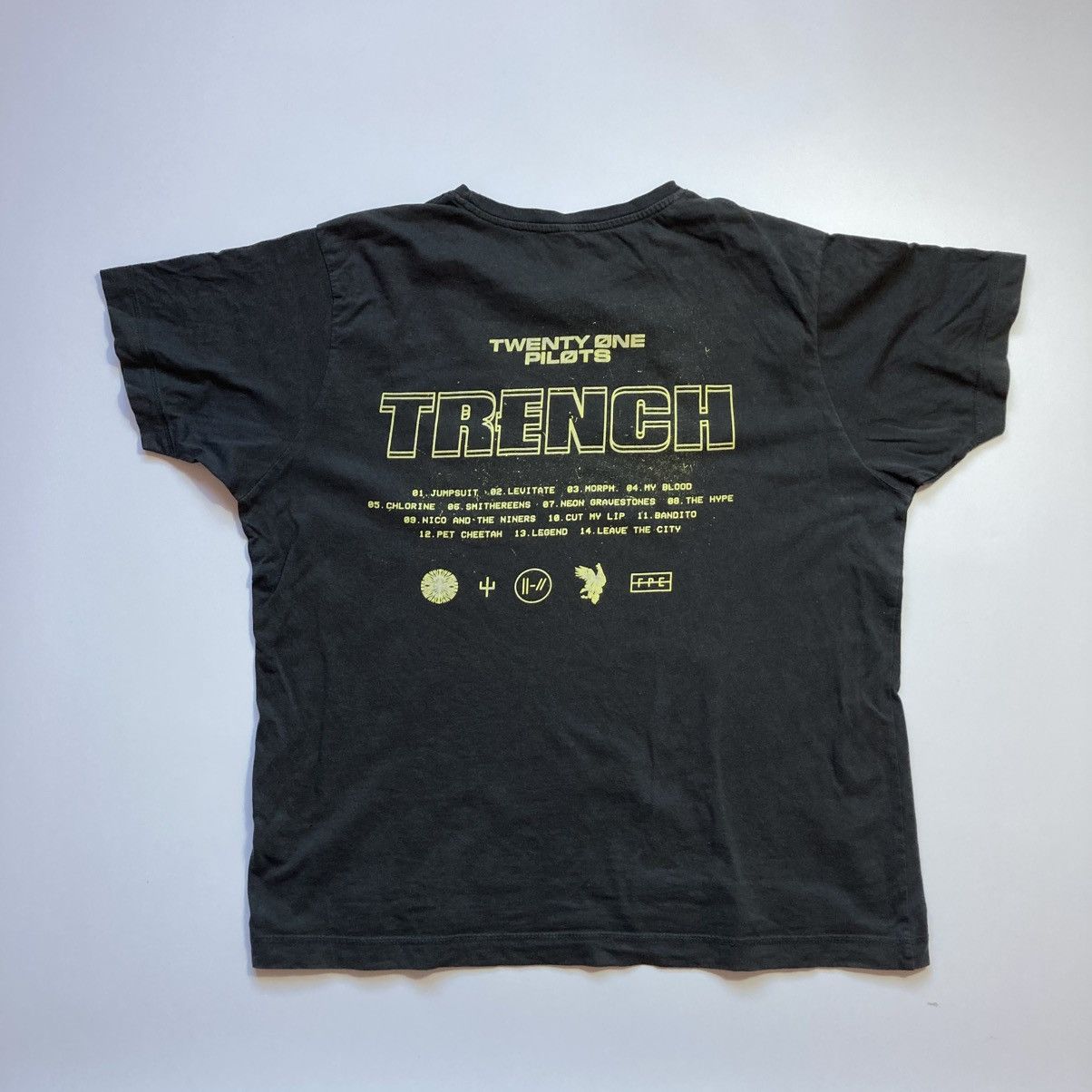 Band Tees twenty one pilots trench rap rock band tee Size US XL / EU 56 / 4 - 2 Thumbnail