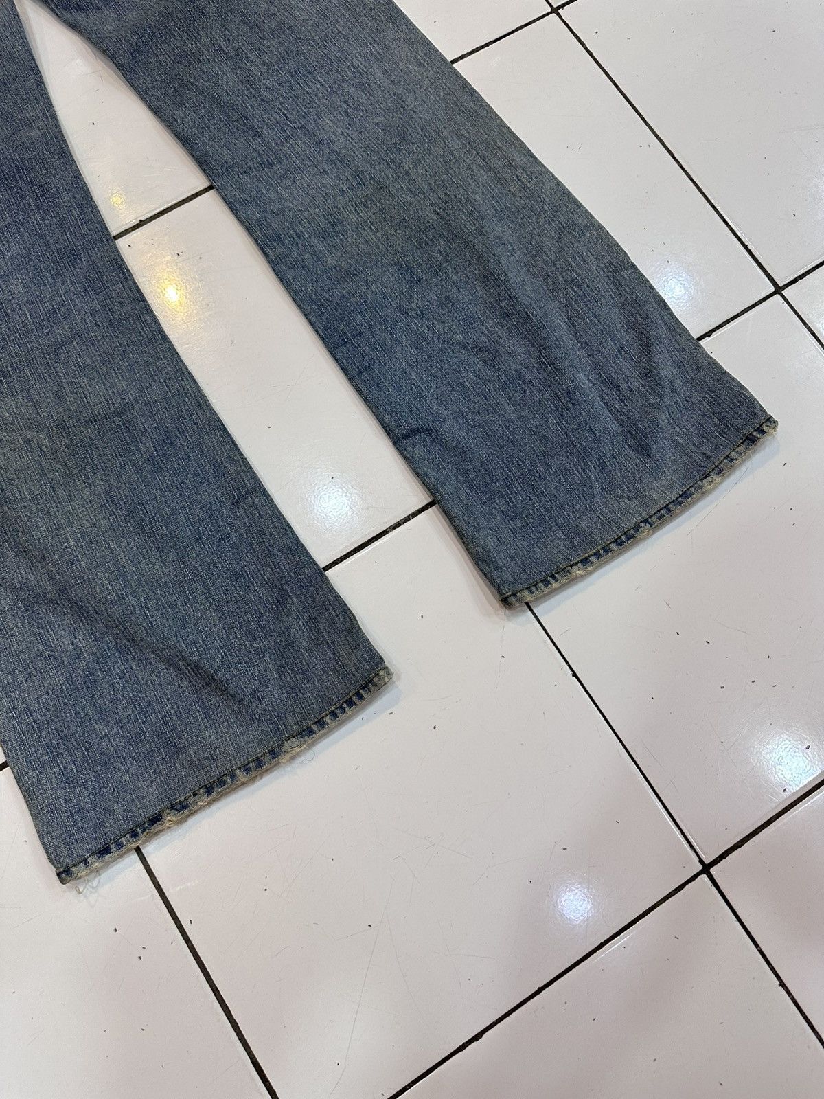 True Religion Distressed True Religion Chief Keef Flare Jeans Y2K Goa Lgb Size US 33 - 13 Thumbnail