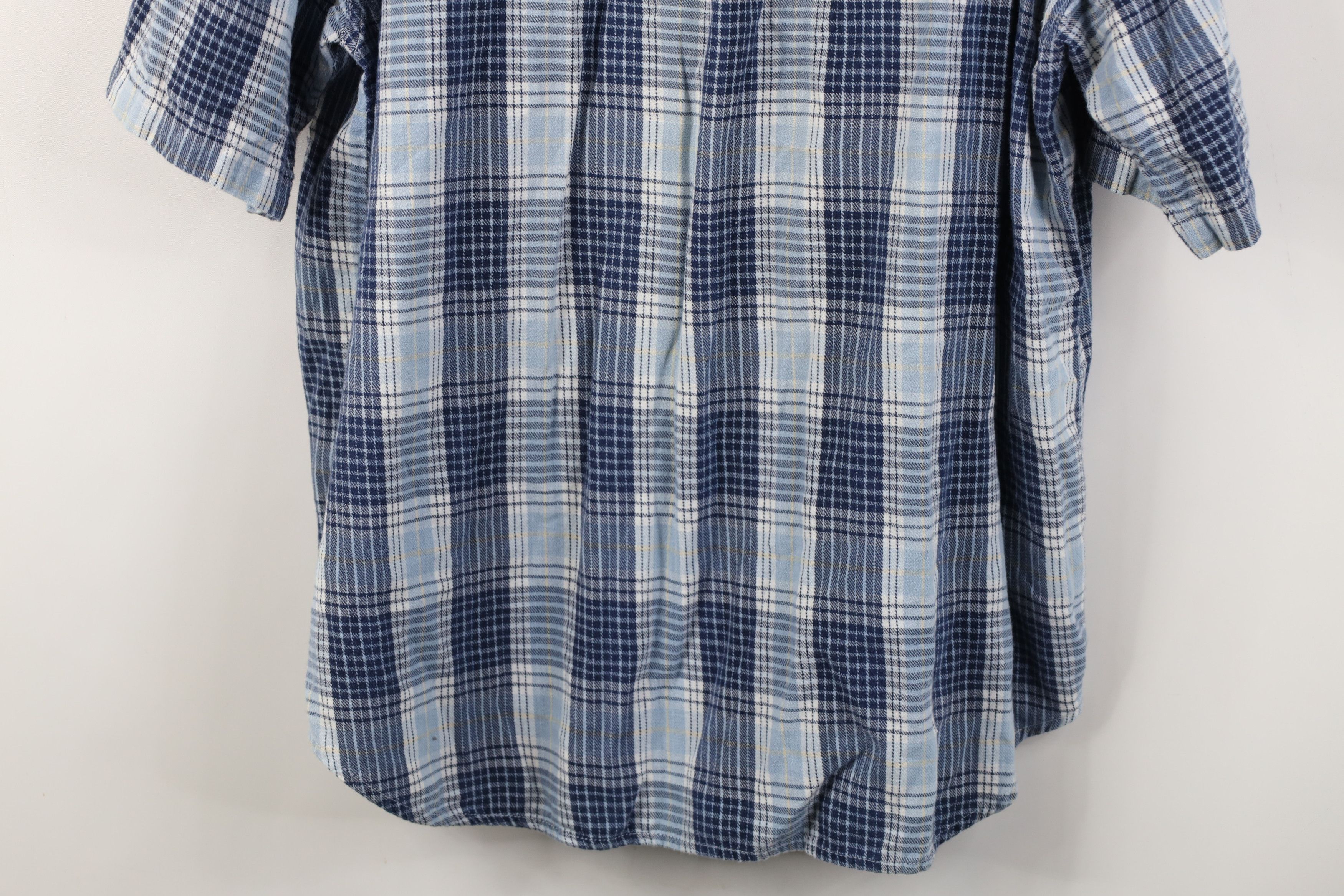 Vintage Vintage 90s Streetwear Short Sleeve Button Down Shirt Size US L / EU 52-54 / 3 - 11 Thumbnail