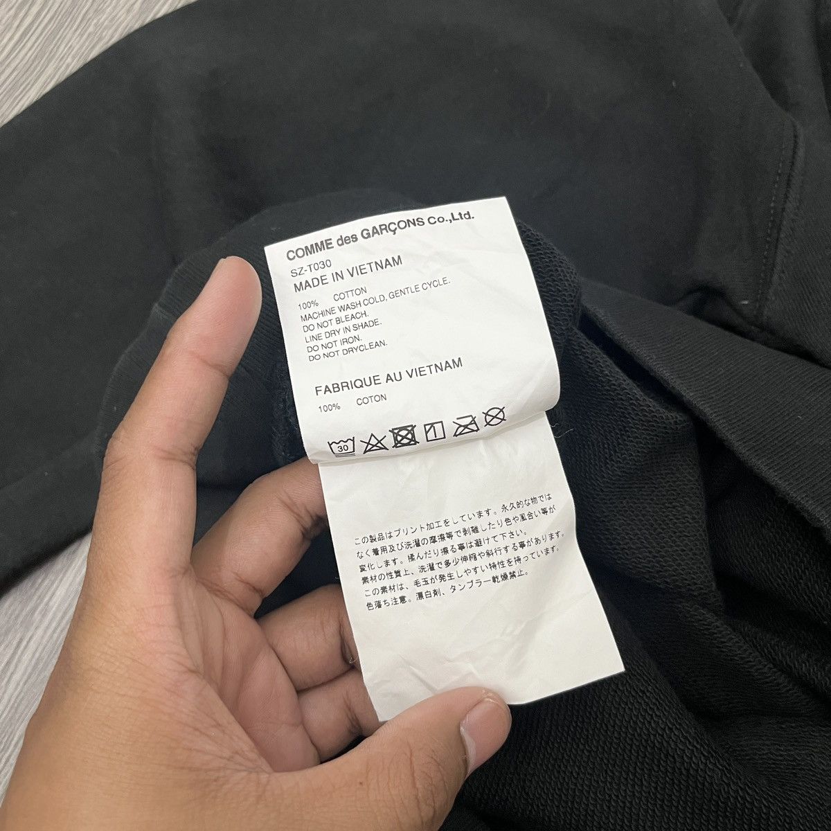 CDG by Comme des Garcons SZ-T030 AD2022 Small Logo Pullover Hoodie Ifsix Size US S / EU 44-46 / 1 - 10 Thumbnail
