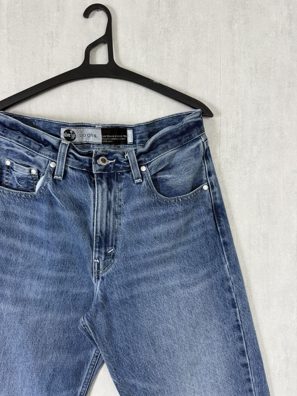 Levi's Levi’s Silver Tab Men’s Loose Fit Blue Denim Jeans Pants Size US 30 / EU 46 - 2 Thumbnail
