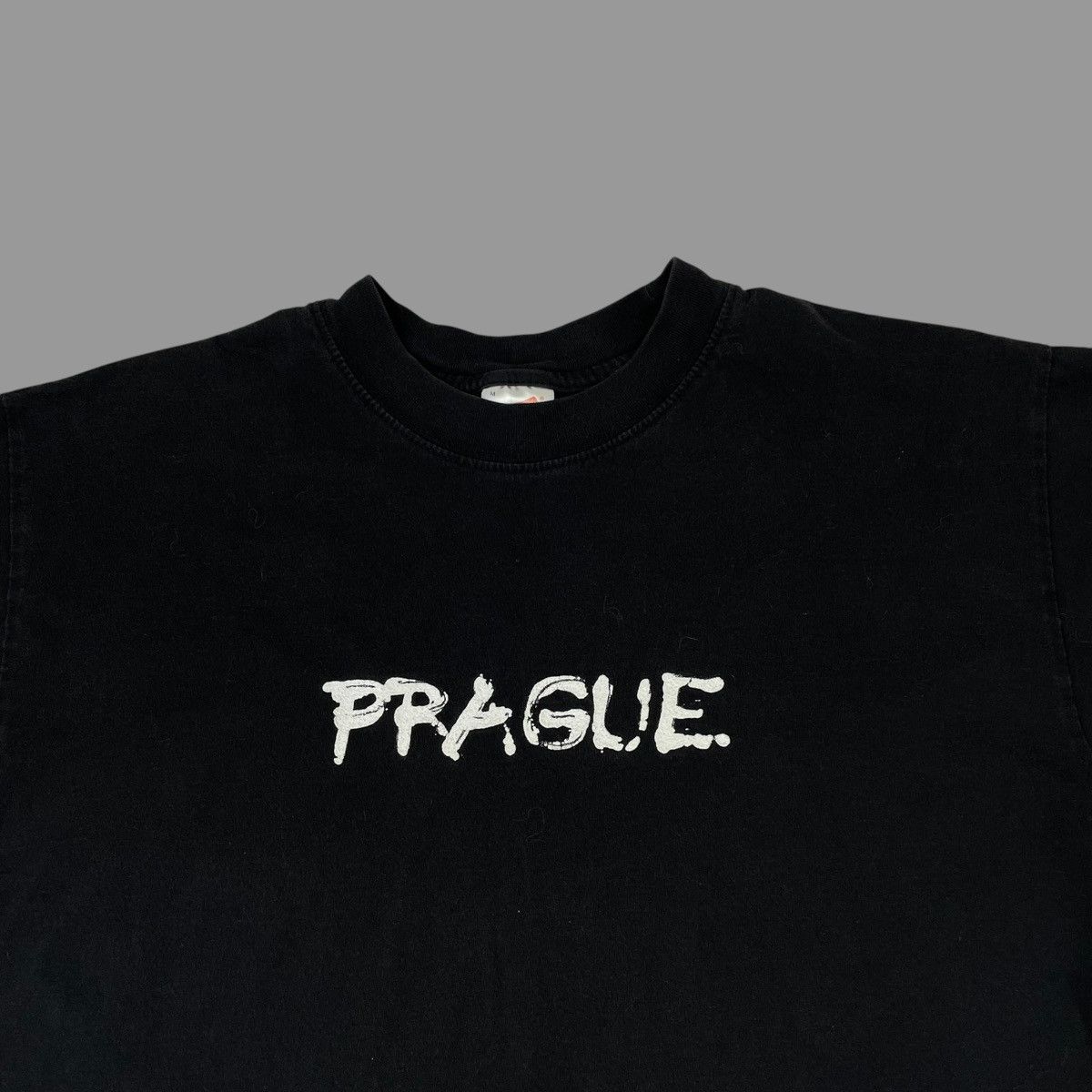 Vintage Vintage Y2K Prague t shirt Size US M / EU 48-50 / 2 - 3 Thumbnail