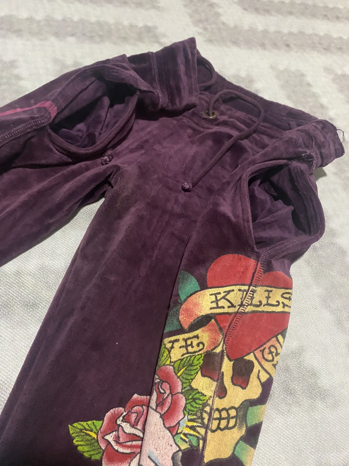 Ed Hardy × Velvet 00’s Velvet Ed Hardy Diamenté Full Velour Sweatpant Size US 31 - 4 Thumbnail