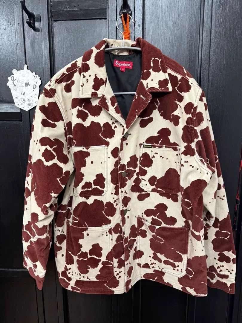 Supreme supreme cow print jacket in size M Size US M / EU 48-50 / 2 - 1 Thumbnail