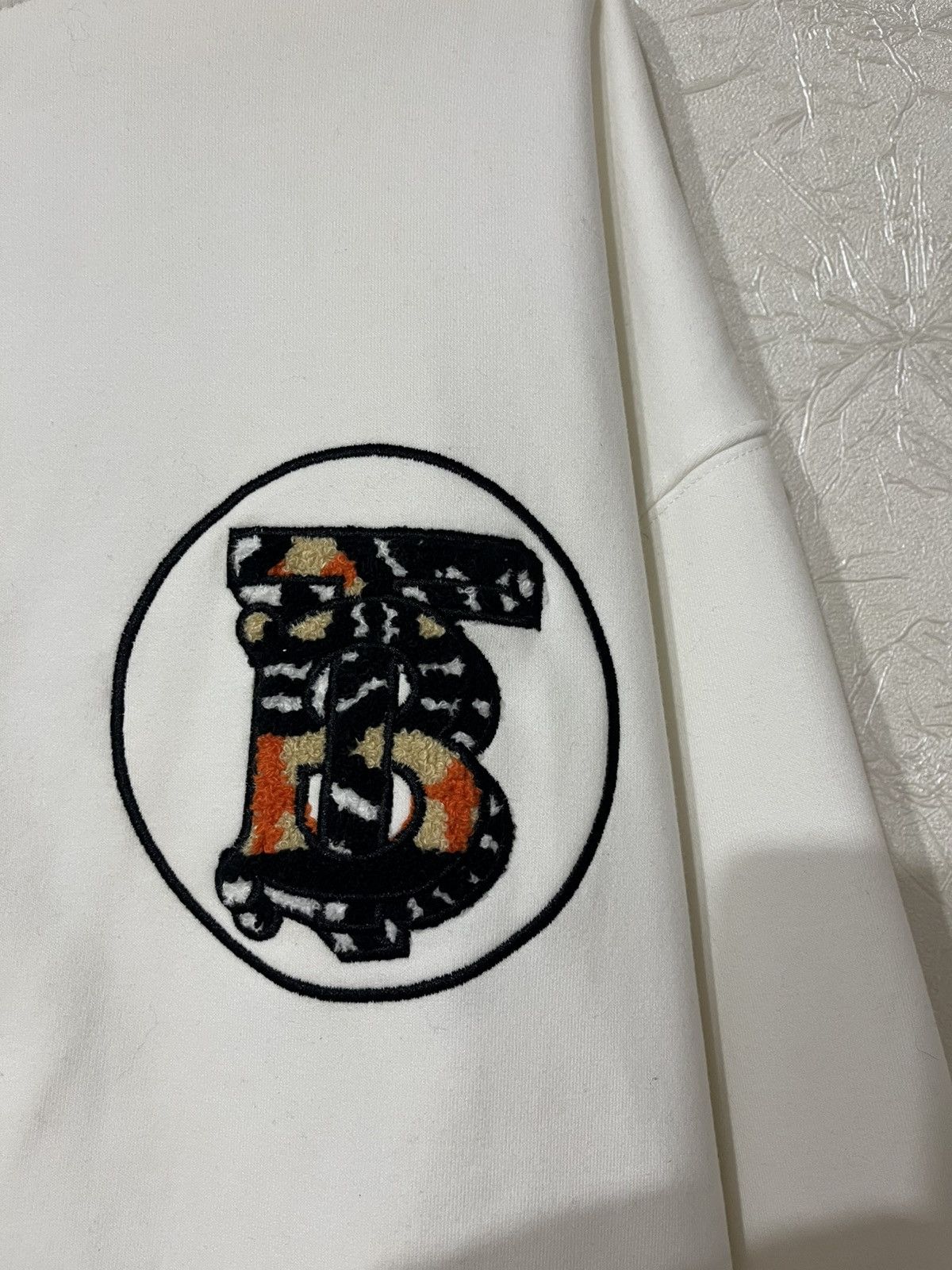 Burberry Burberry TB Monogram Motif White Zip Up Hoodie Size L Size US L / EU 52-54 / 3 - 4 Thumbnail