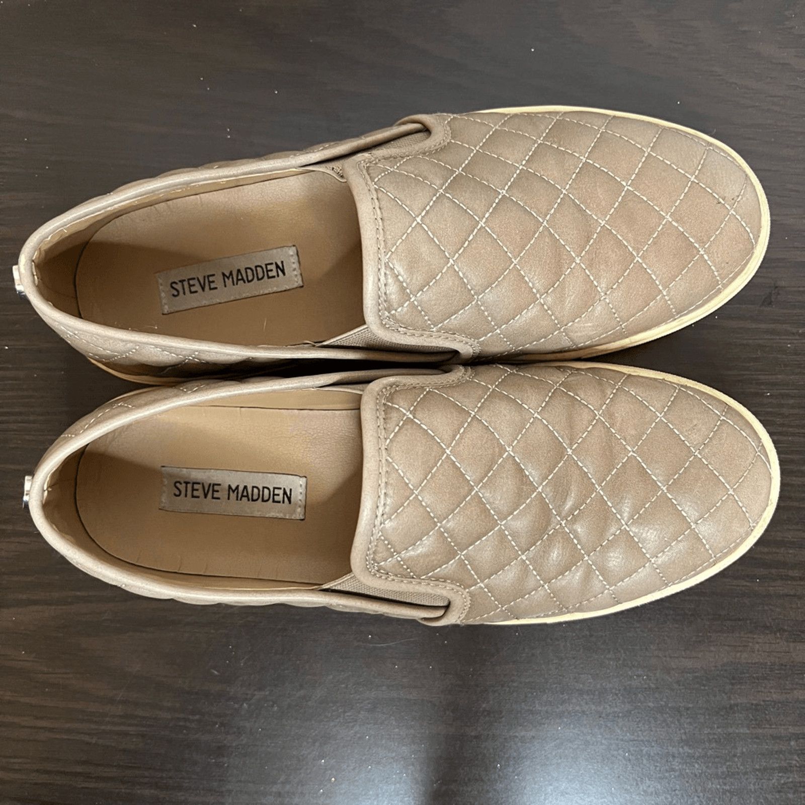 Steve Madden Steve Madden “Ecentrcq” tan quilted sneakers Size 8.5 Size US 8.5 / IT 38.5 - 5 Thumbnail
