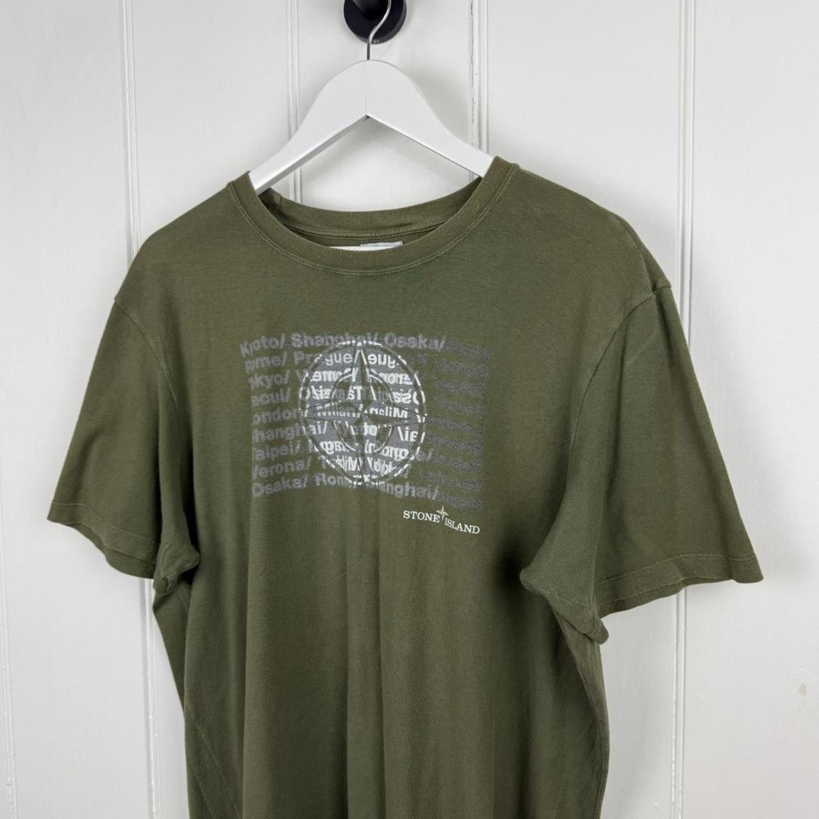 Stone Island 2000’s Stone Island Logo Shirt Size US L / EU 52-54 / 3 - 2 Thumbnail