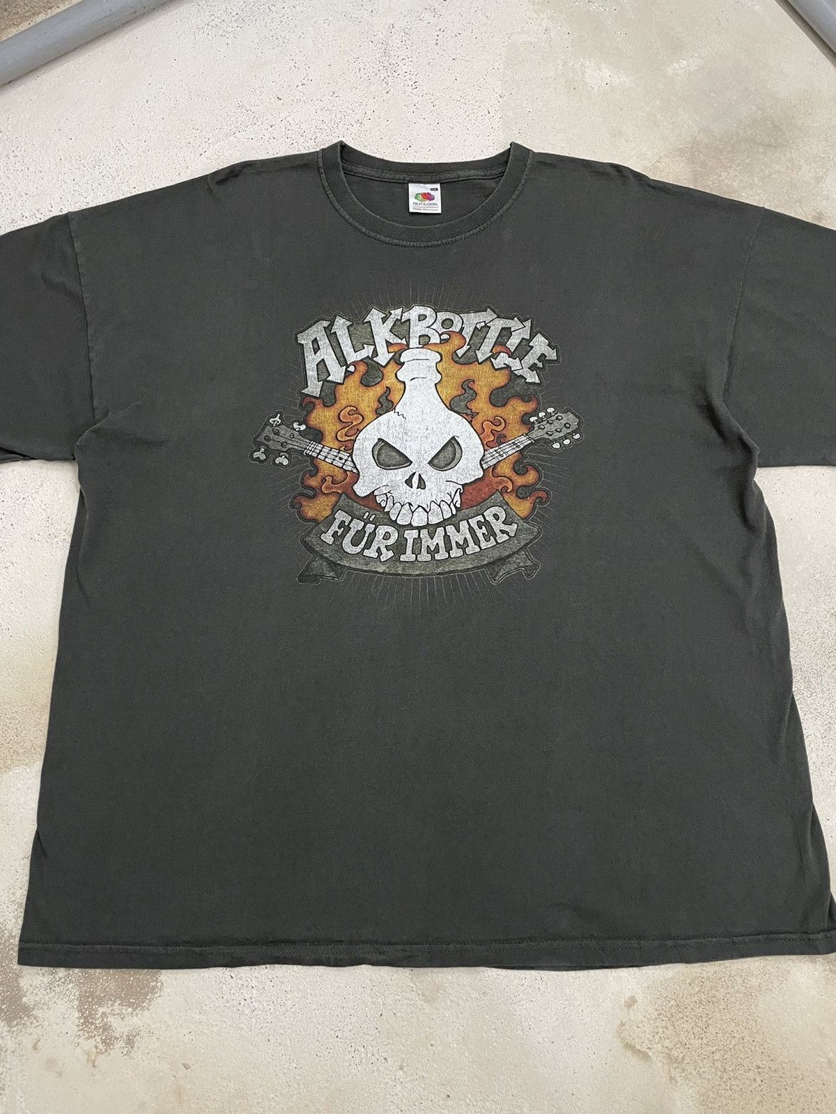 Band Tees Alkbattle Y2K Band Fürimmer Album Cover Skull Guitar Size US XXL / EU 58 / 5 - 4 Thumbnail