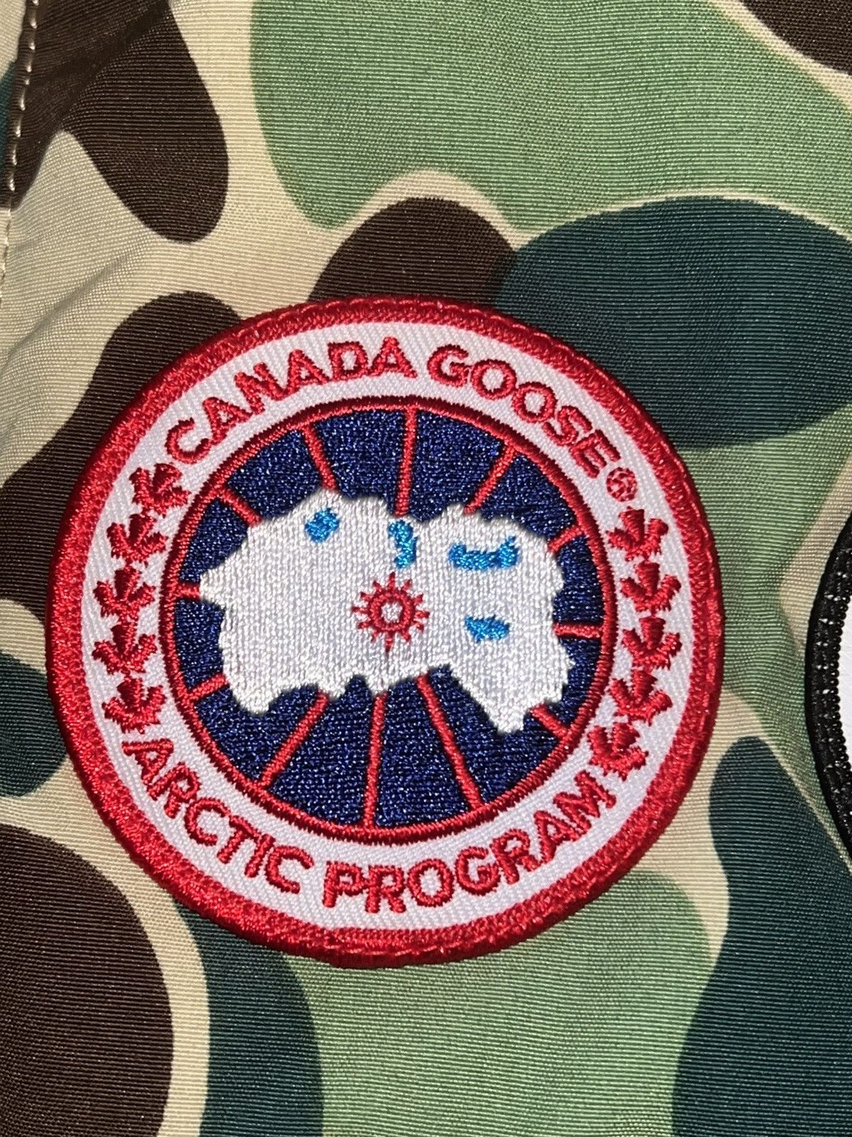 Bape × Canada Goose Bape X Canada Goode Vest ABC Green Size US M / EU 48-50 / 2 - 13 Thumbnail