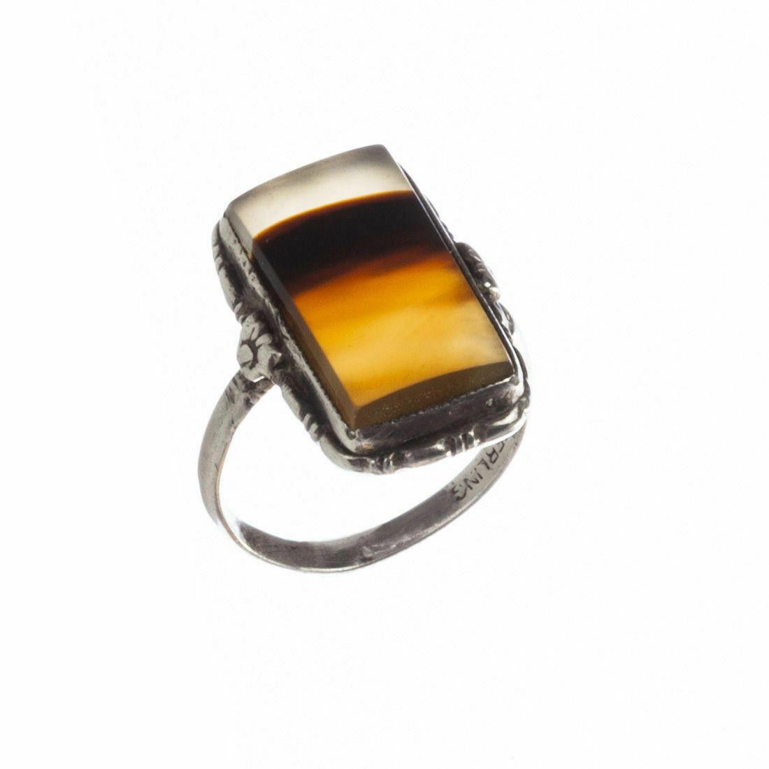Designer Victorian Banded Agate Ring Size ONE SIZE - 1 Thumbnail