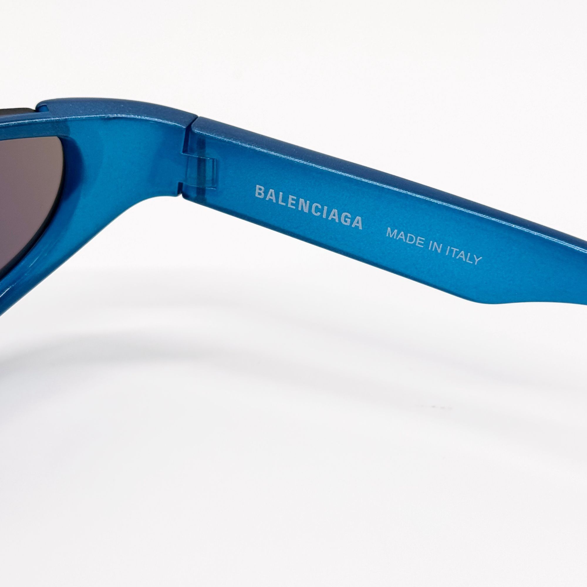 Balenciaga NEW BALENCIAGA BB0202S 003 SUNGLASSES BLUE OVERSIZED WOMEN Size ONE SIZE - 9 Thumbnail