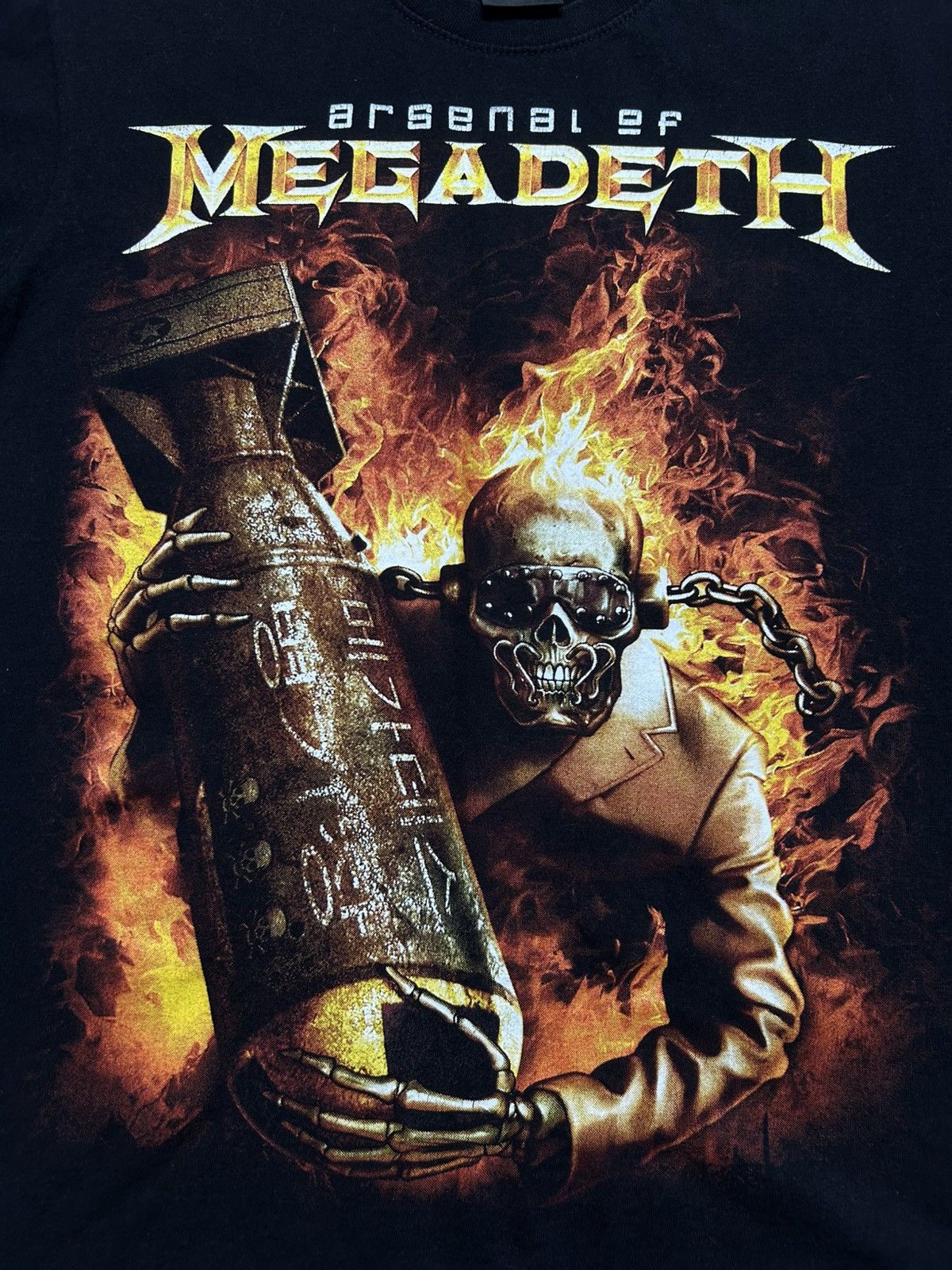 Band Tees Rare Megadeth Arsenal Of Megadeth Album T-Shirt Size M Size US M / EU 48-50 / 2 - 4 Thumbnail