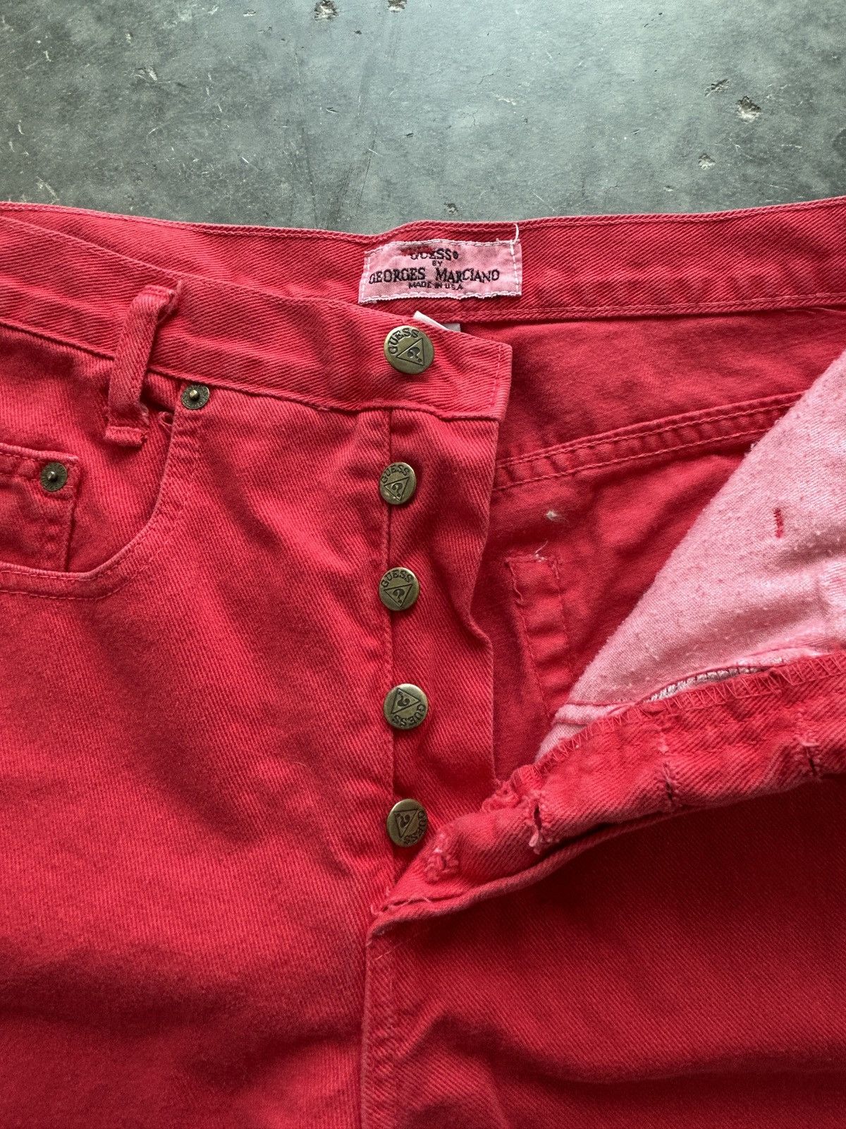 Guess × Vintage Vintage 90s Guess Red Denim Jean Shorts Size US 28 / EU 44 - 5 Thumbnail