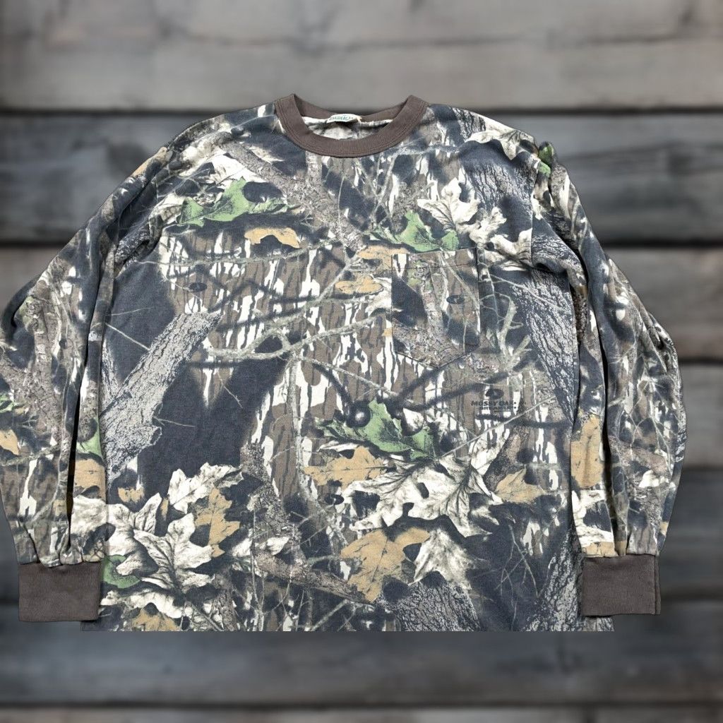 Vintage VINTAGE RedHead Men's Camouflage T-Shirt Long Sleeve XL Fall Green Mossy Oak 90s Retro Size US XL / EU 56 / 4 - 1 Thumbnail